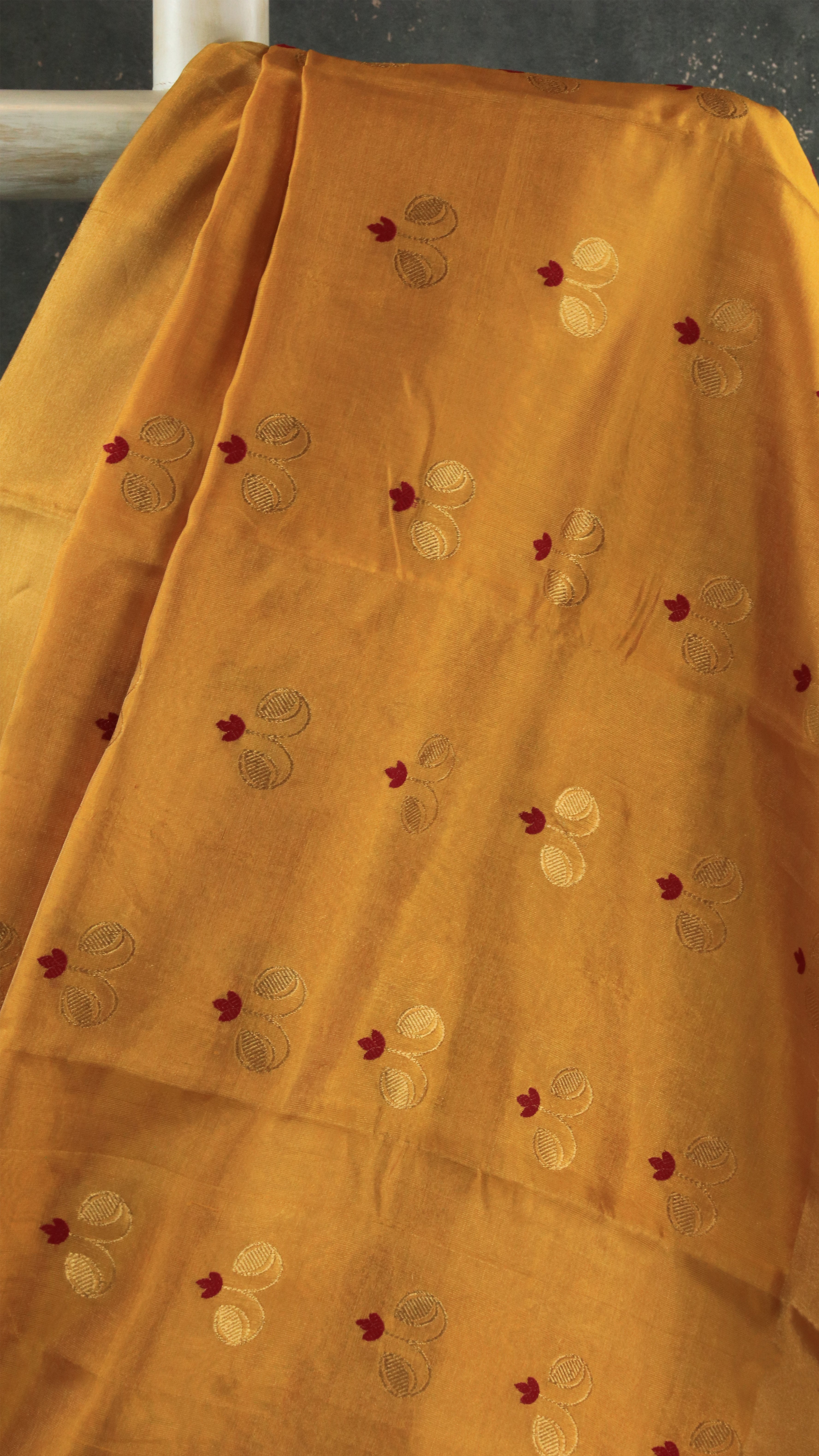 Honey Heirloom | Chanderi