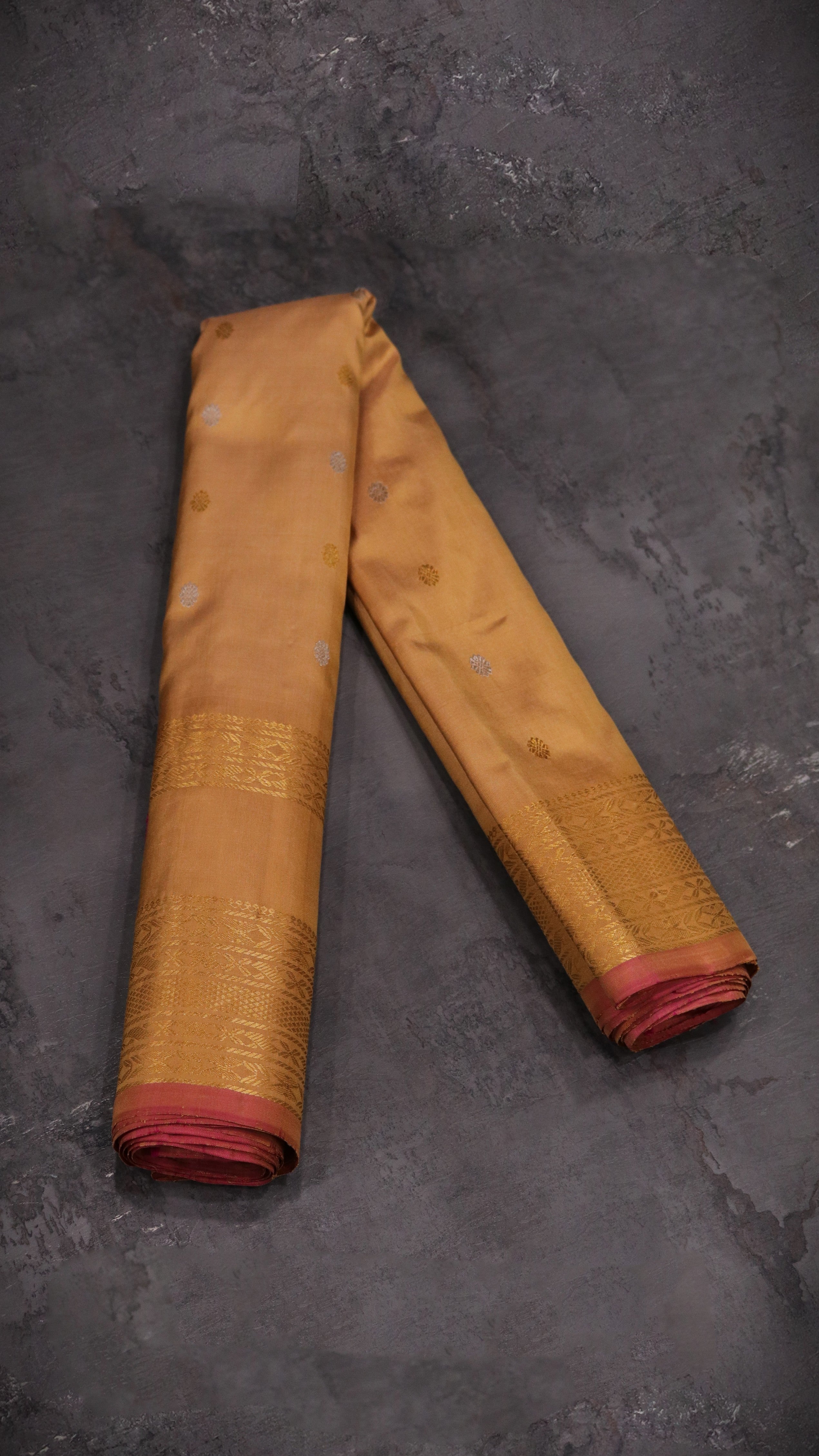 Kanaka Pushpam | Gadwal