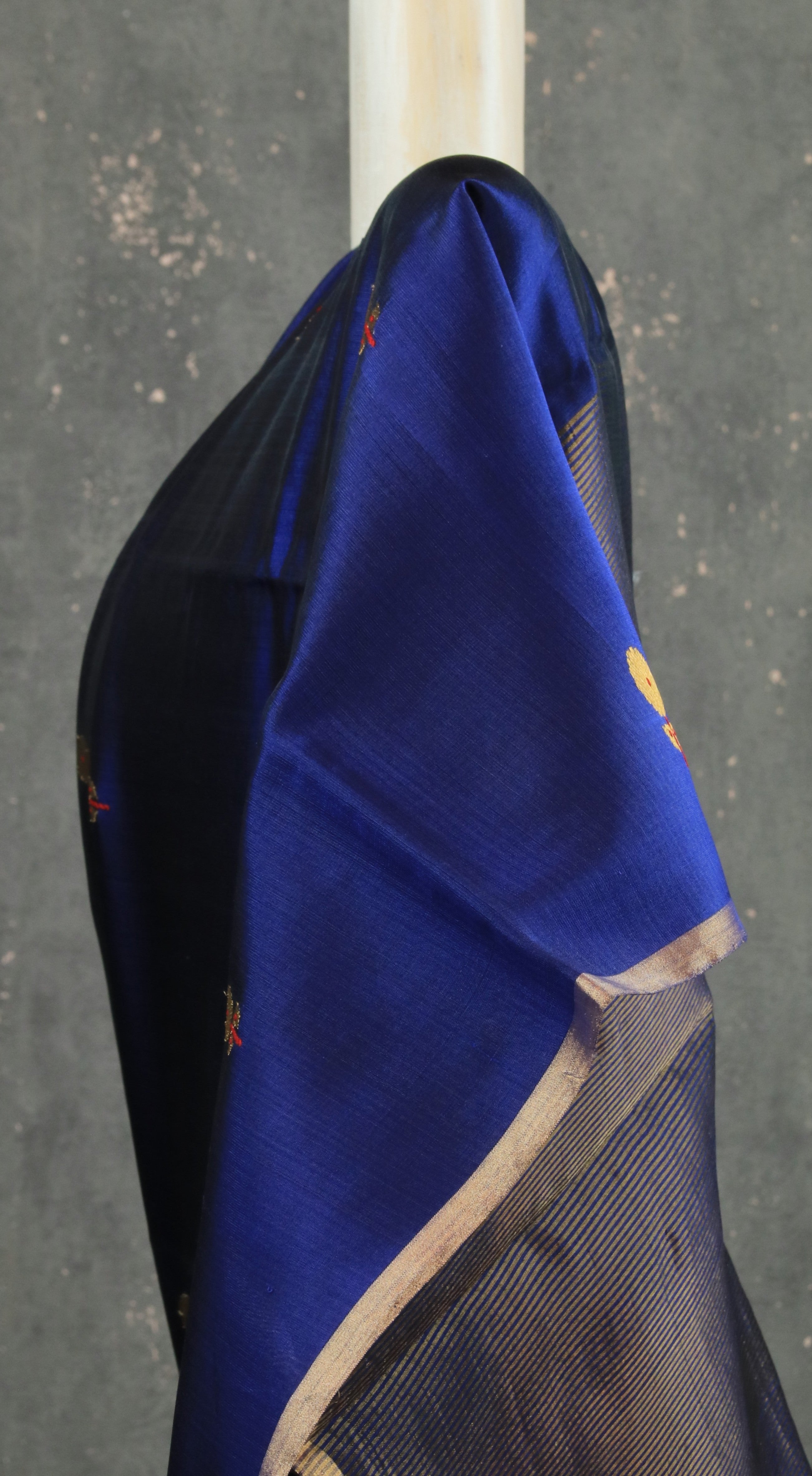 Neela Tanvi | Chanderi