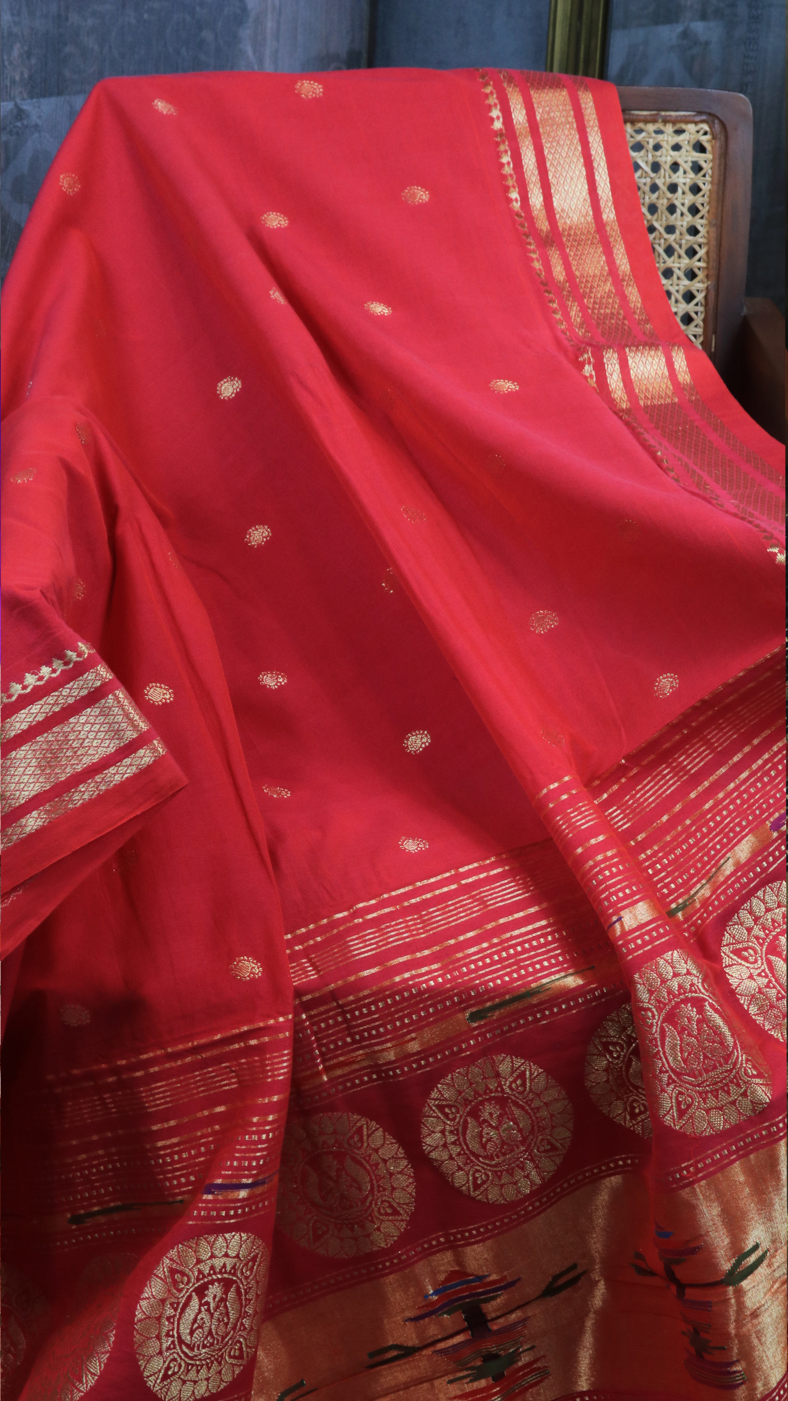 Kumkum Kalasha | Paithani