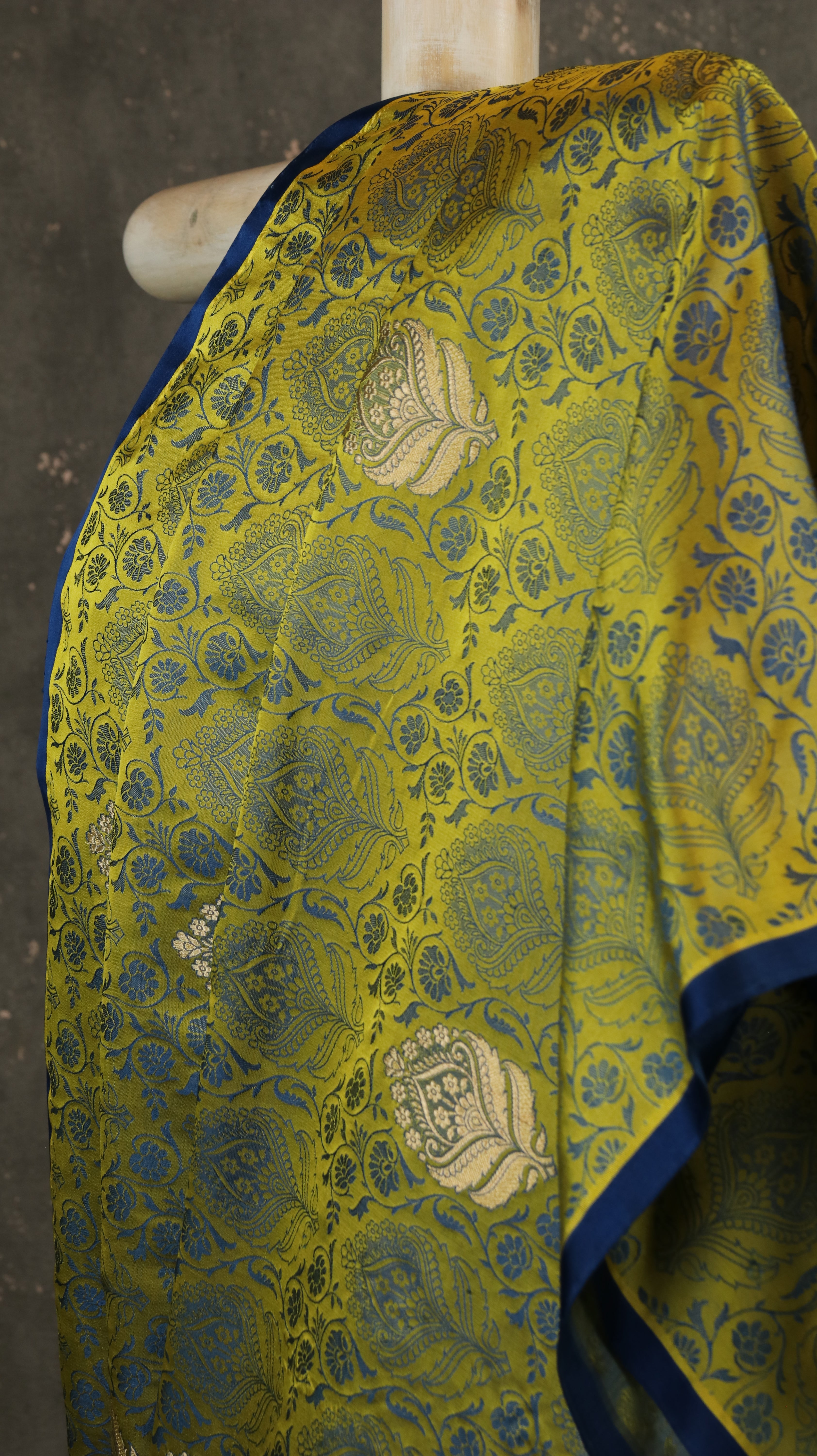 Haritārana | Banarasi