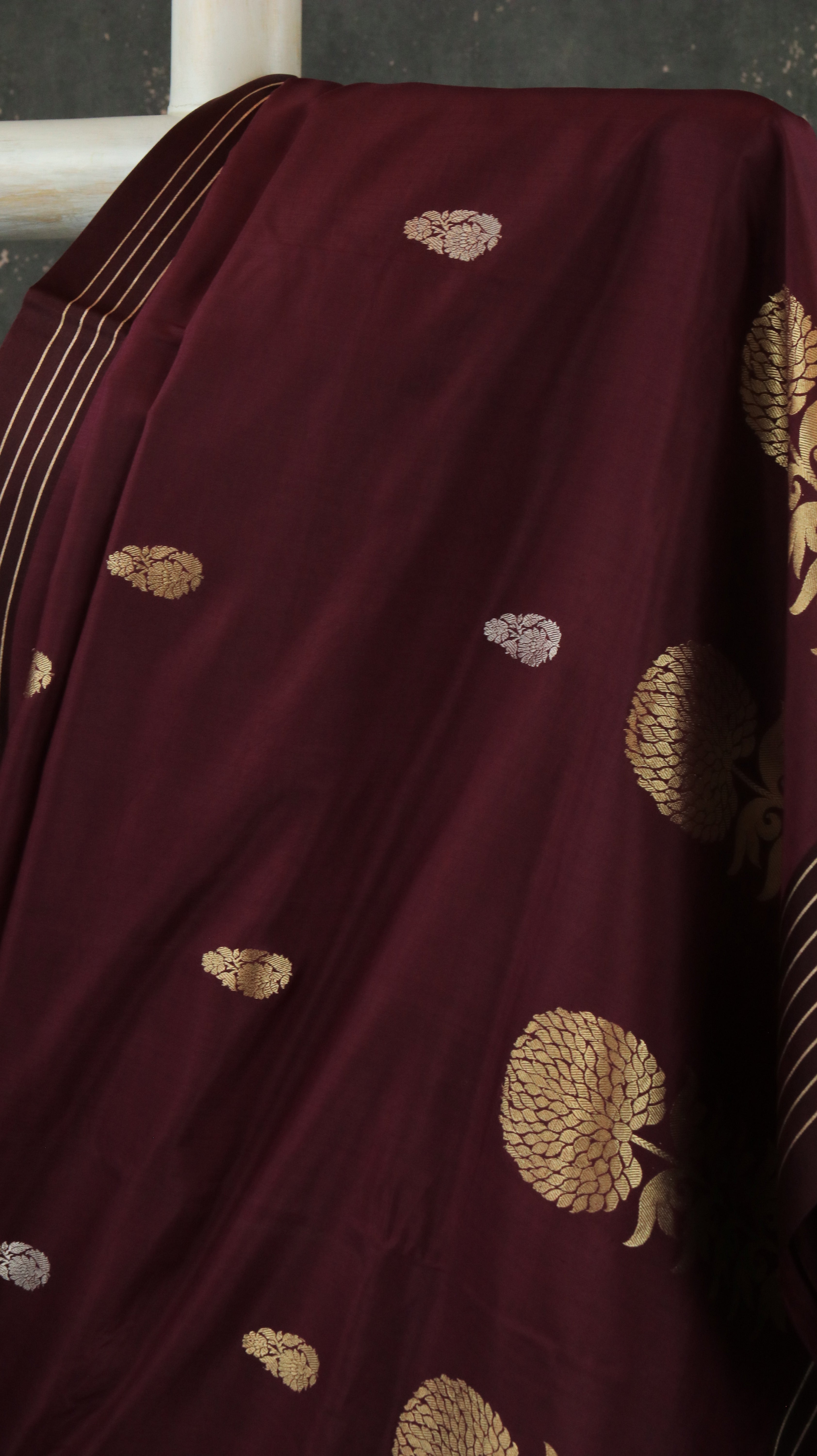 Wine Aureate | Banarasi