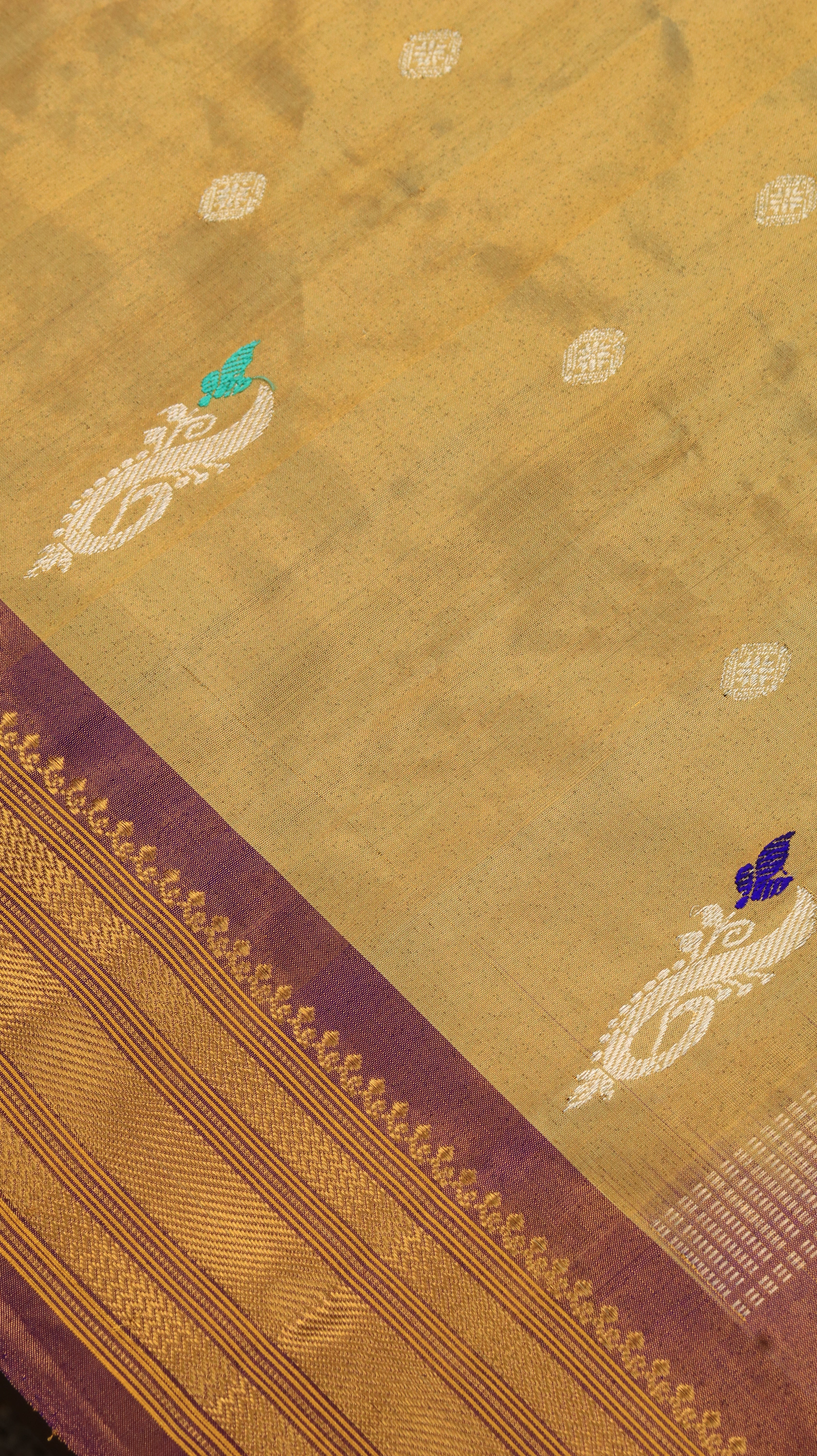 Svarna Veil | Gadwal