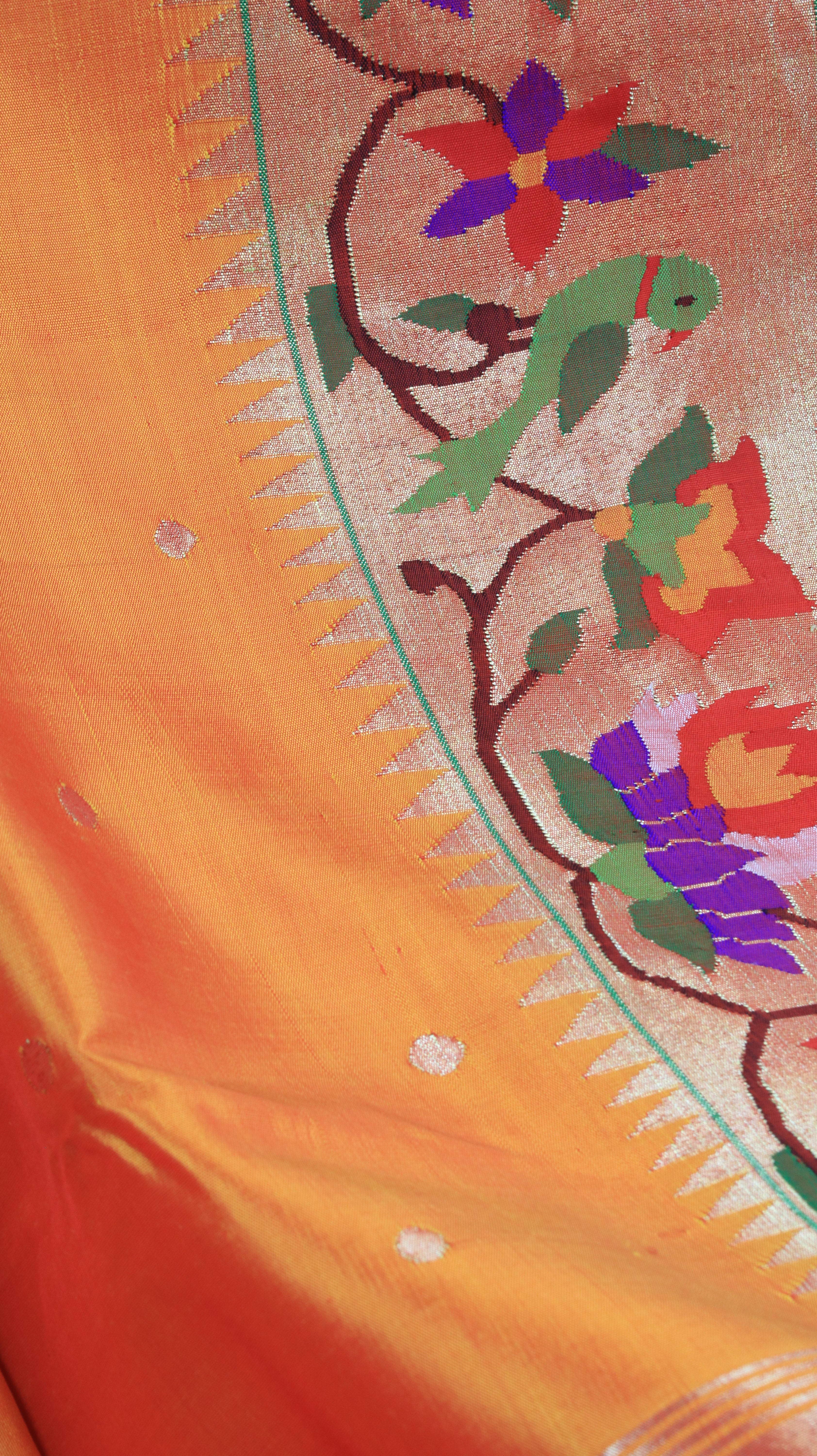 Kesar Kamal | Paithani