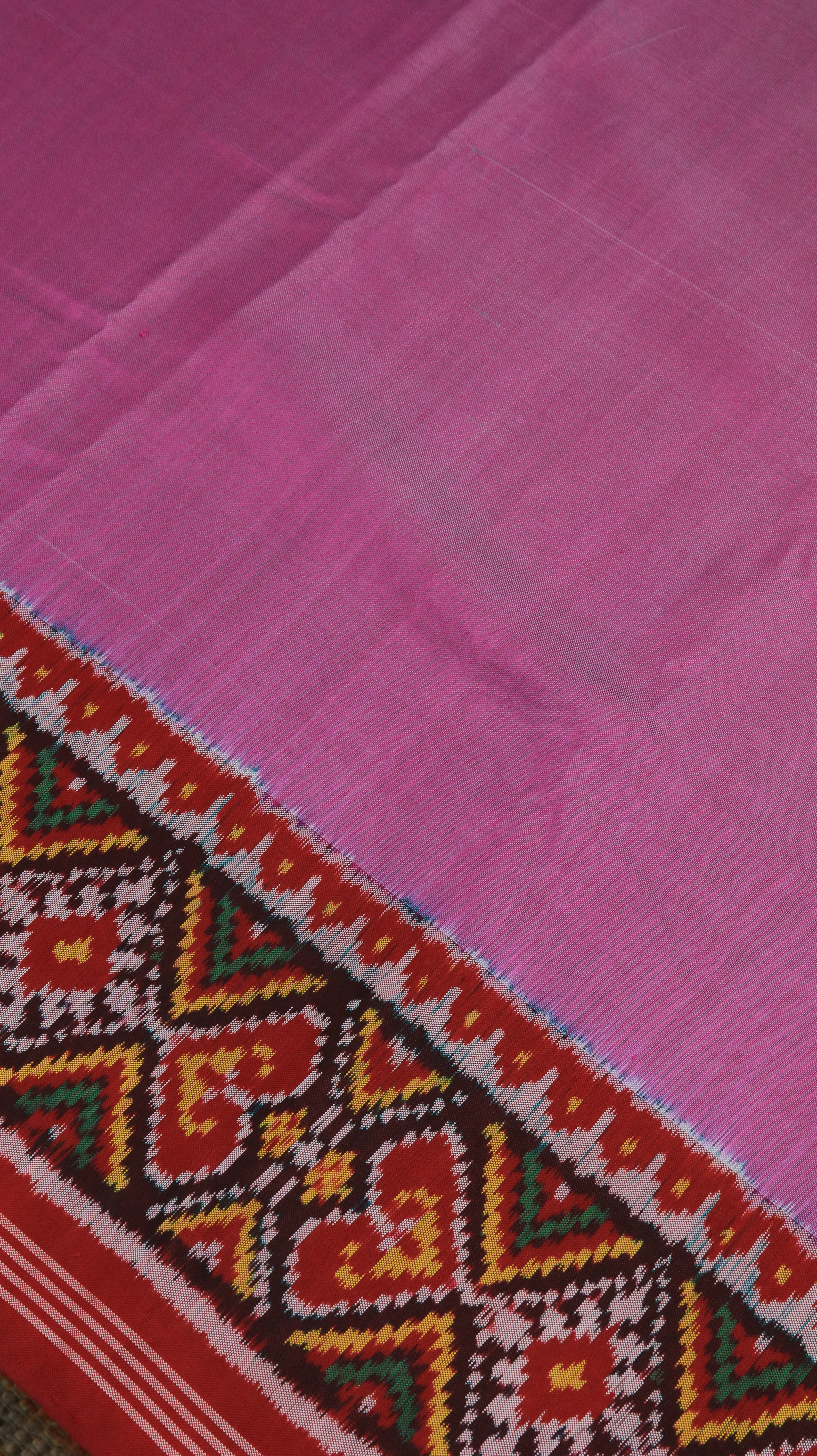 Tarunika | Patola