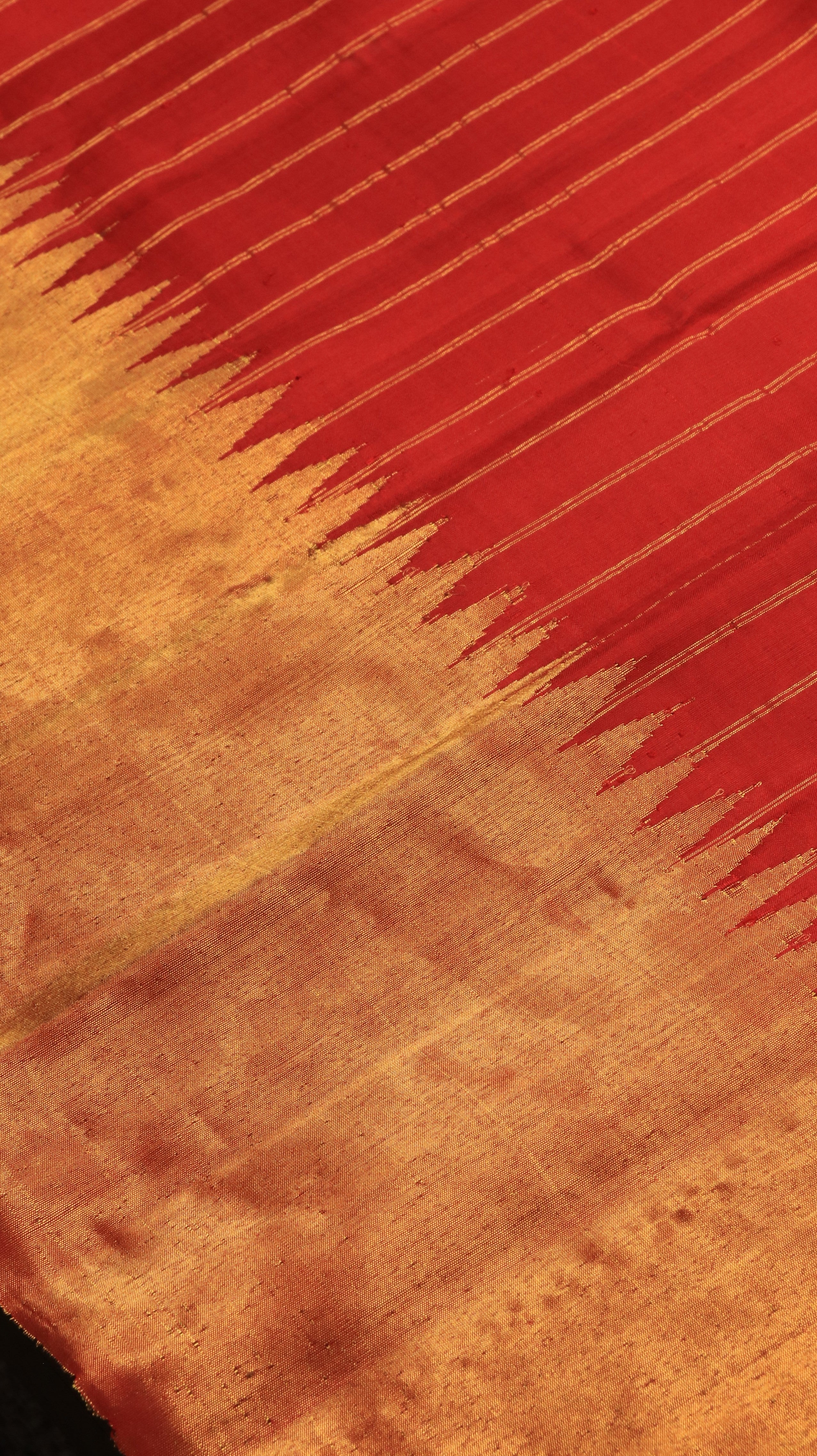 Crimson Veda | Gadwal