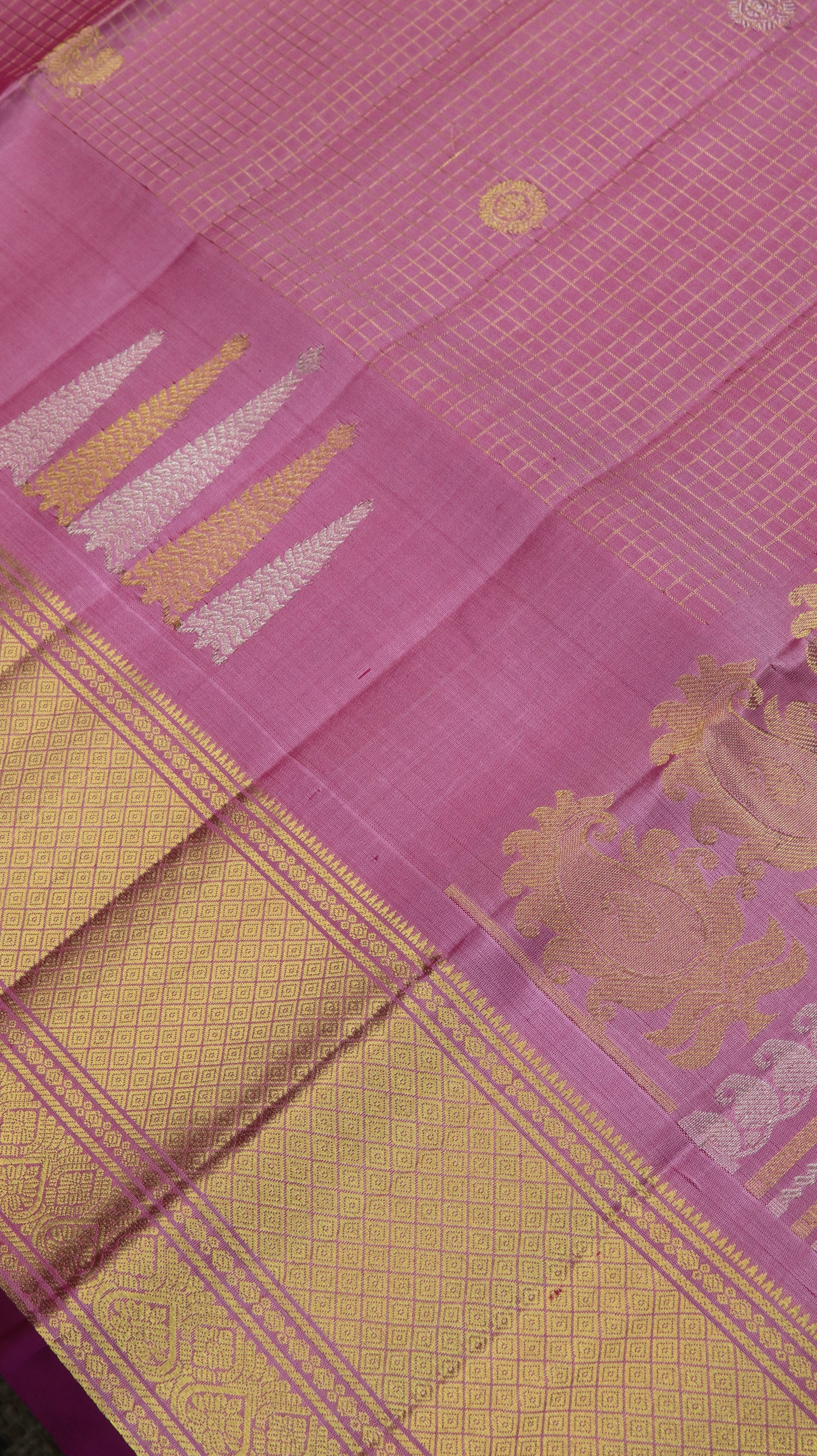 Gulabi Royale | Gadwal