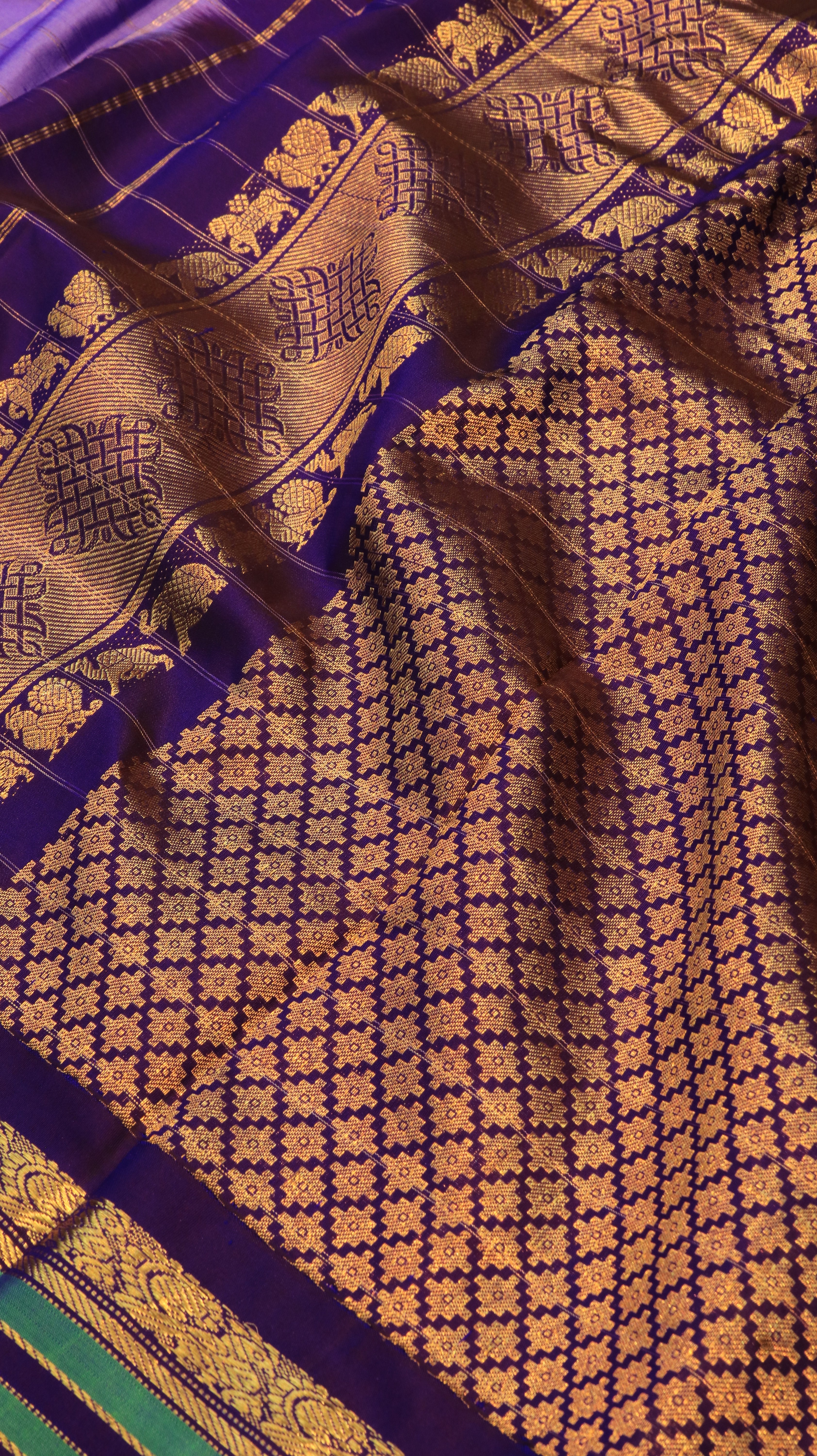 Lilac Dynasty | Gadwal