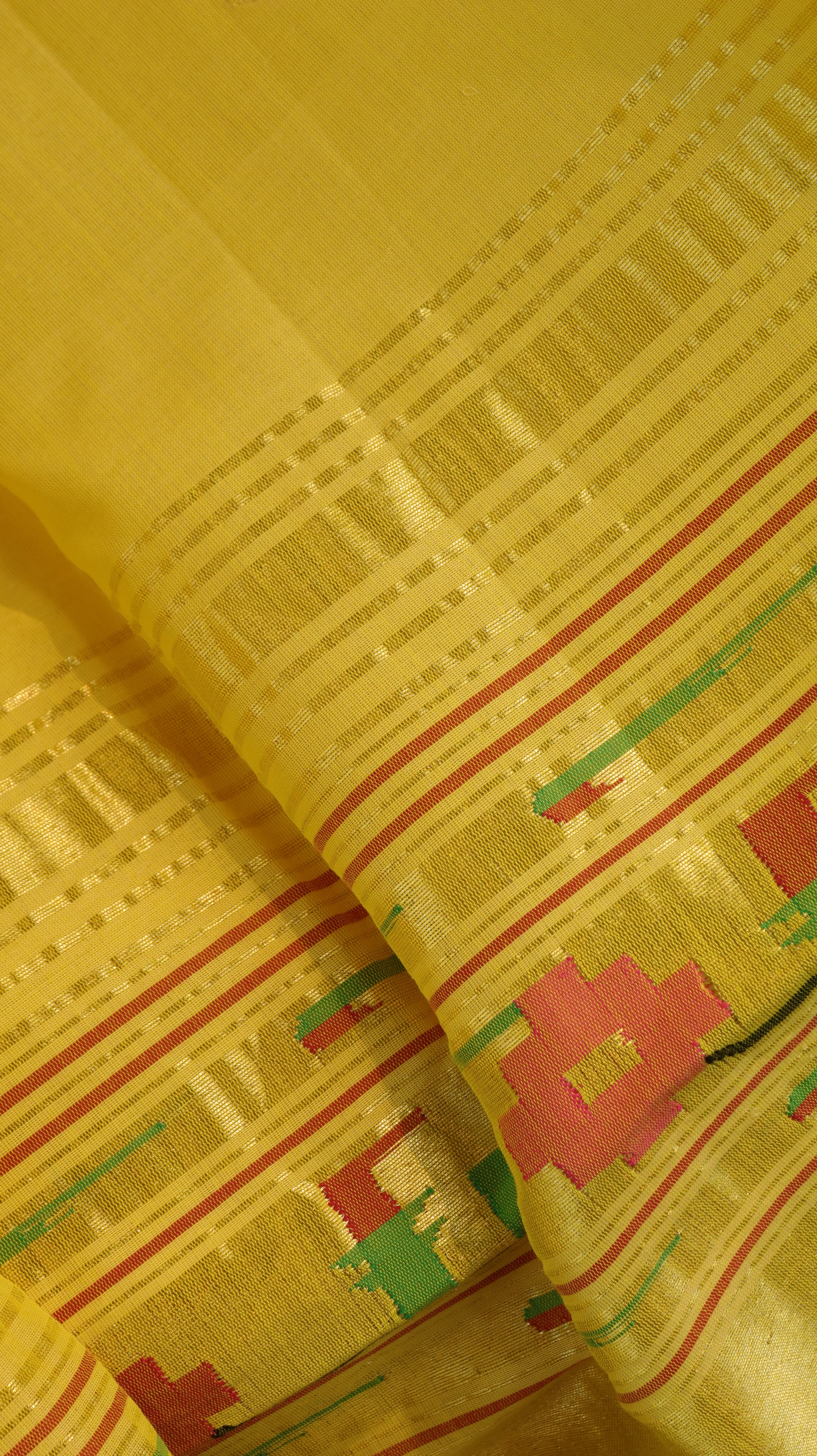 Kanchan Haldi | Paithani