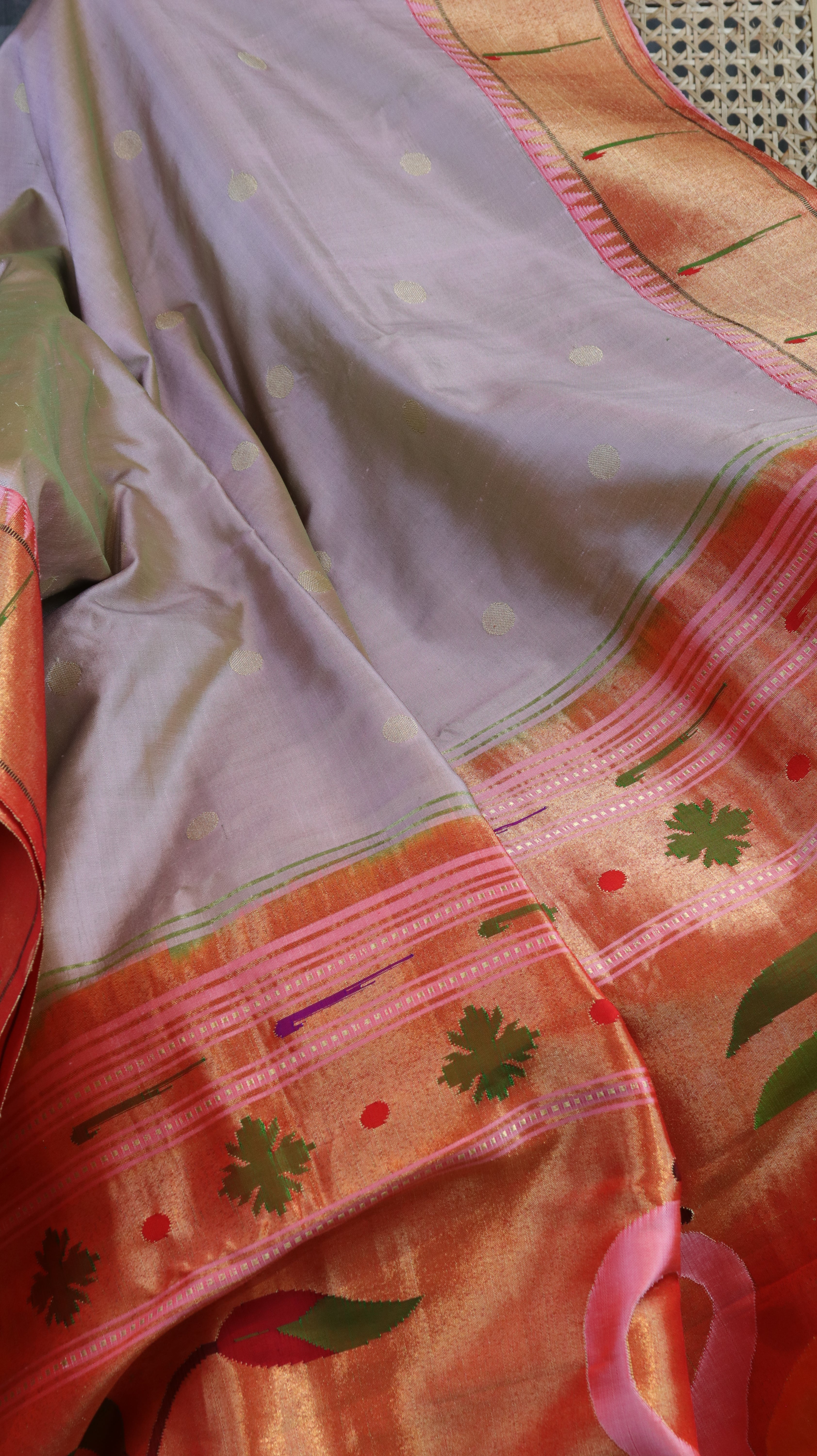 Prabha mayukha | Paithani