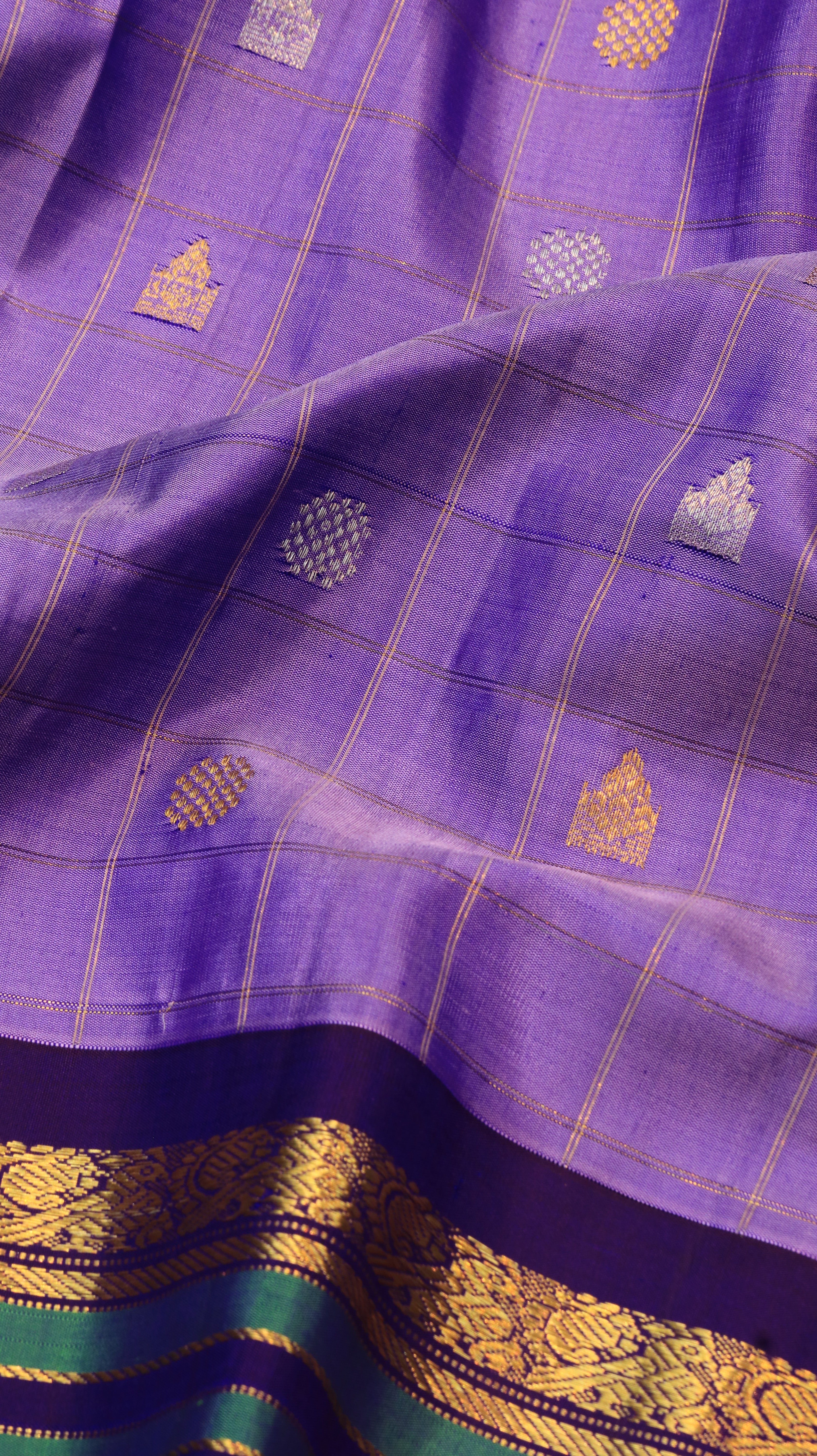 Lilac Dynasty | Gadwal