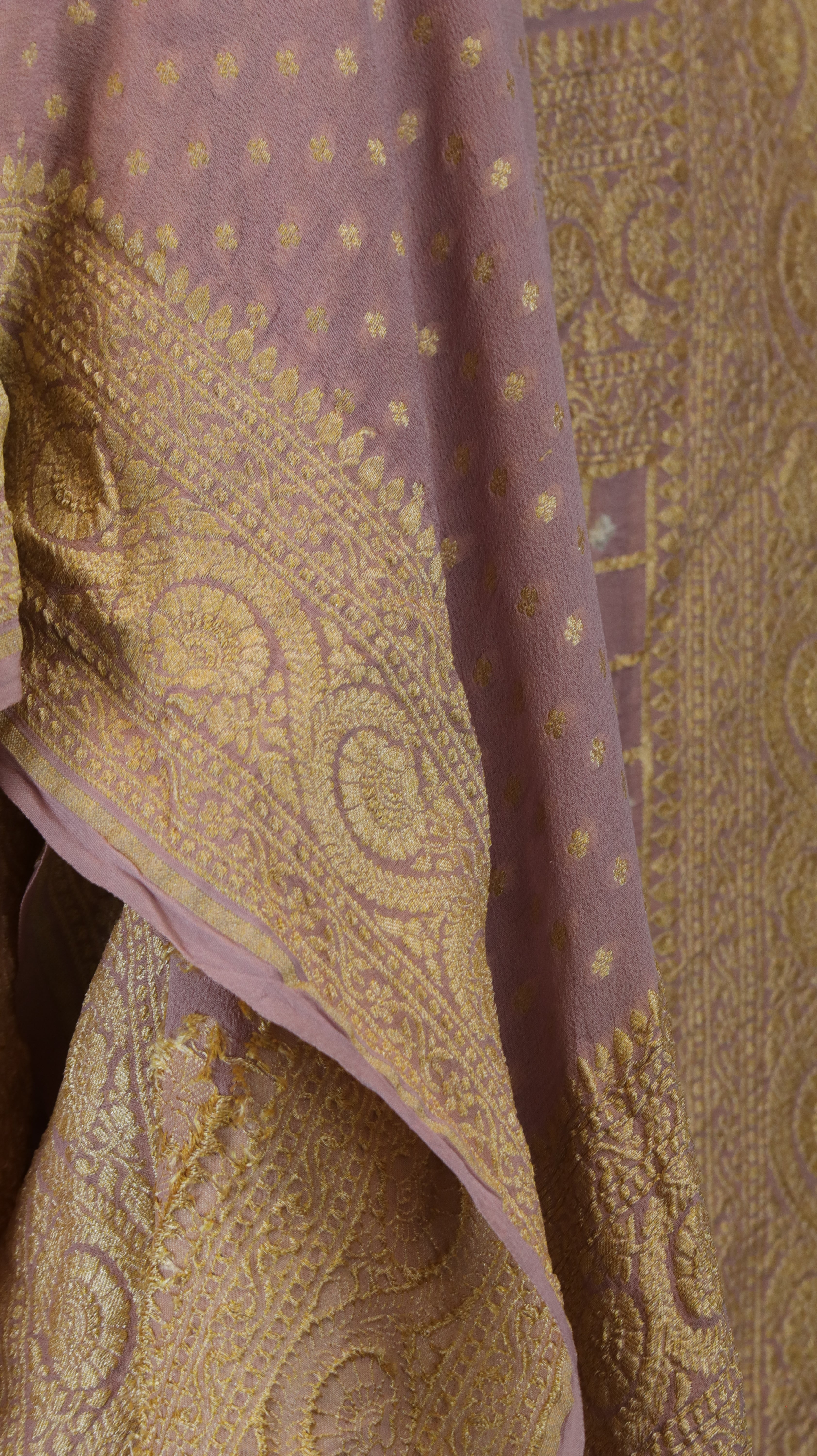 Lavender Leher | Banarasi