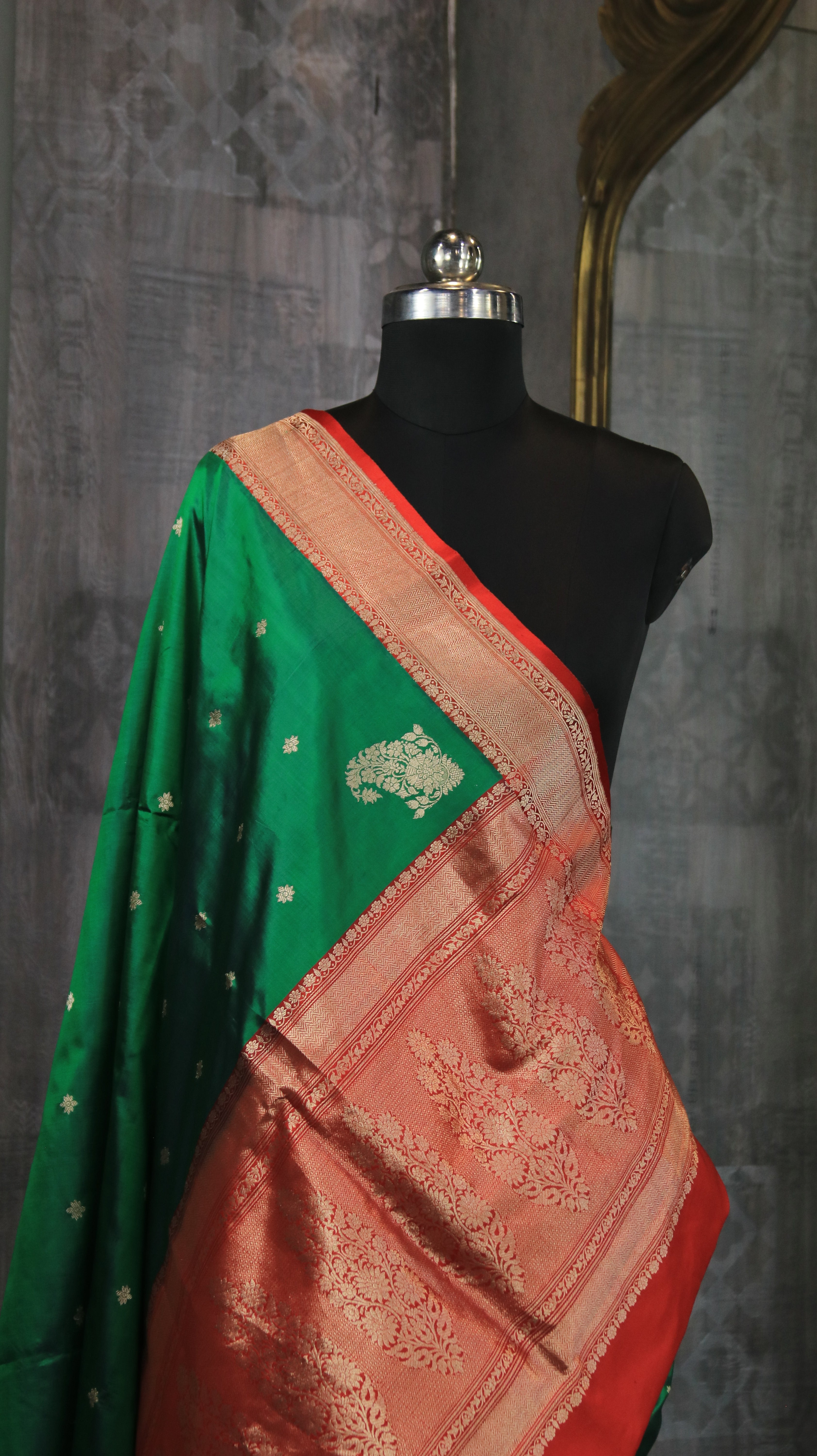 Jade Regalia | Banarasi