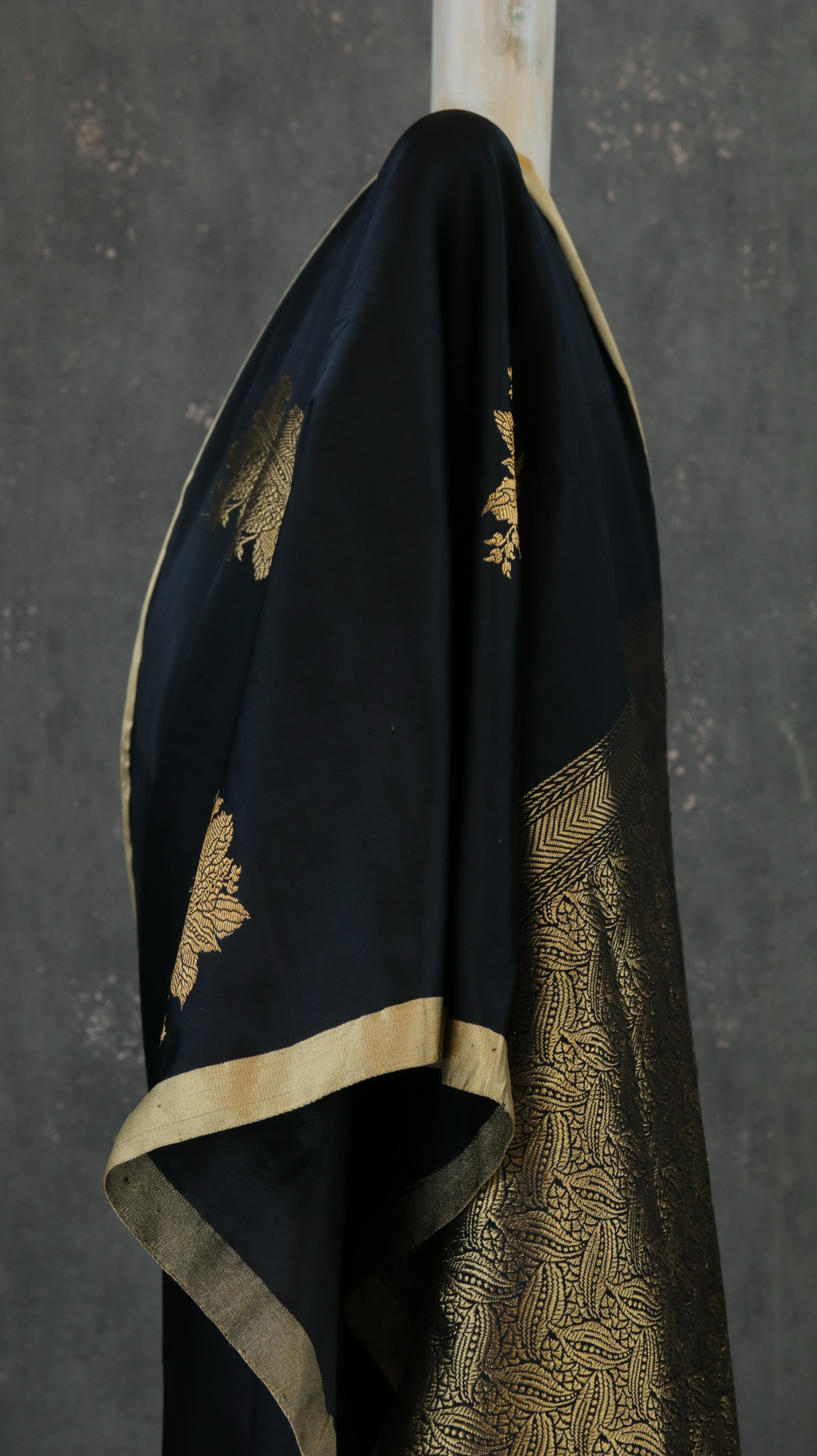 Tamra Rajni |  Banarasi