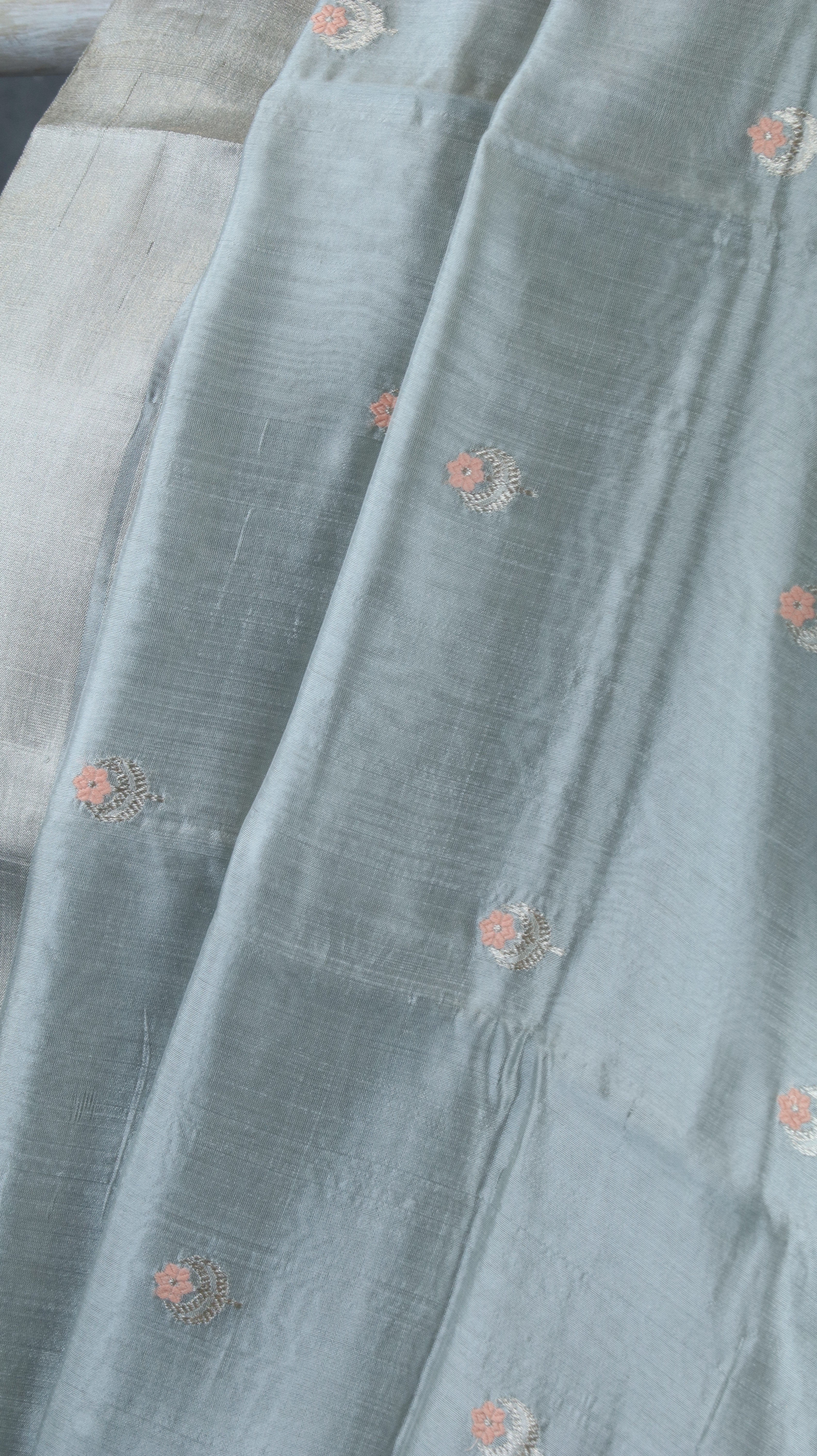 Whispering Frost | Chanderi