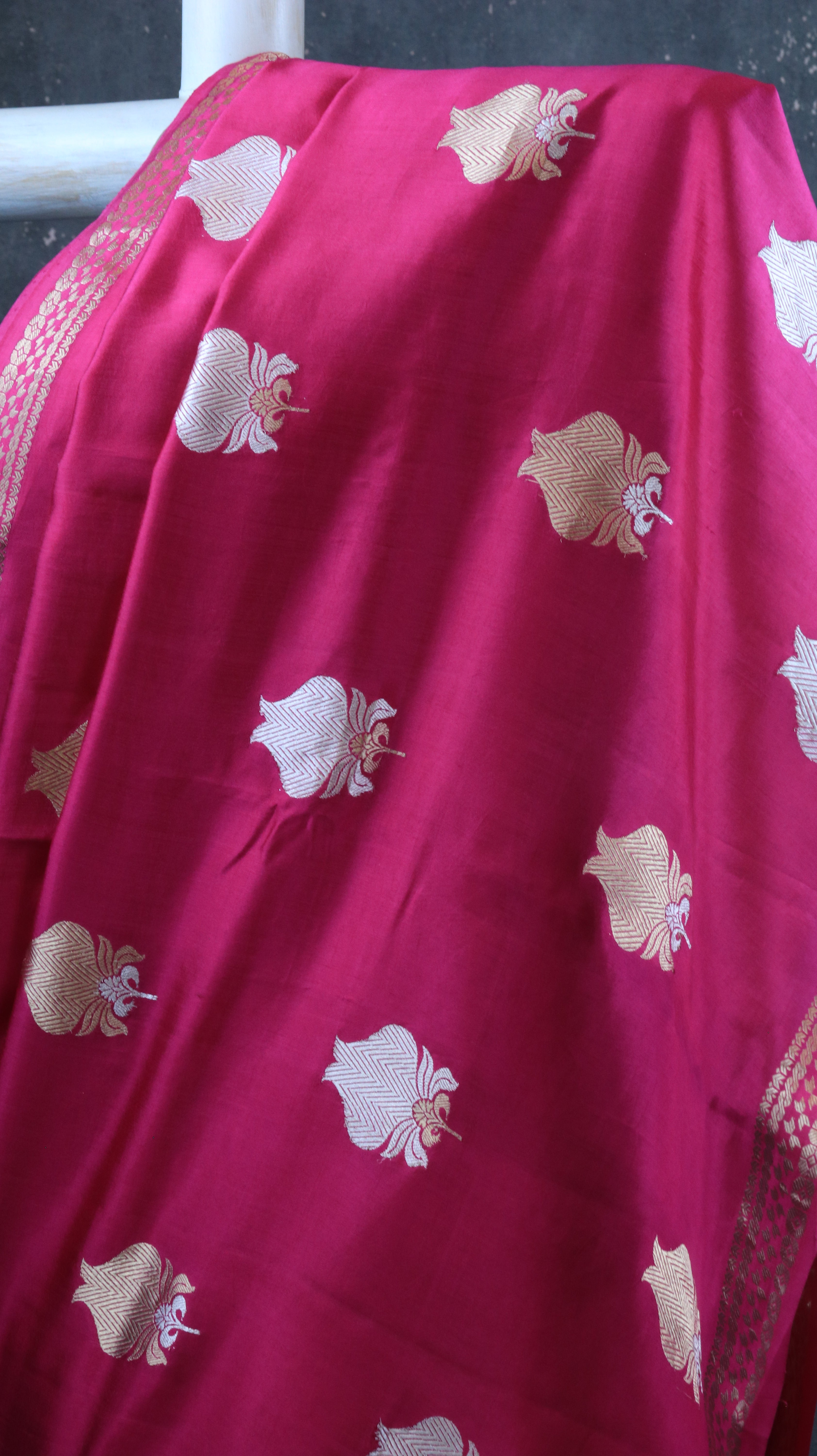 Silken Fuchsia Glow | Banarasi