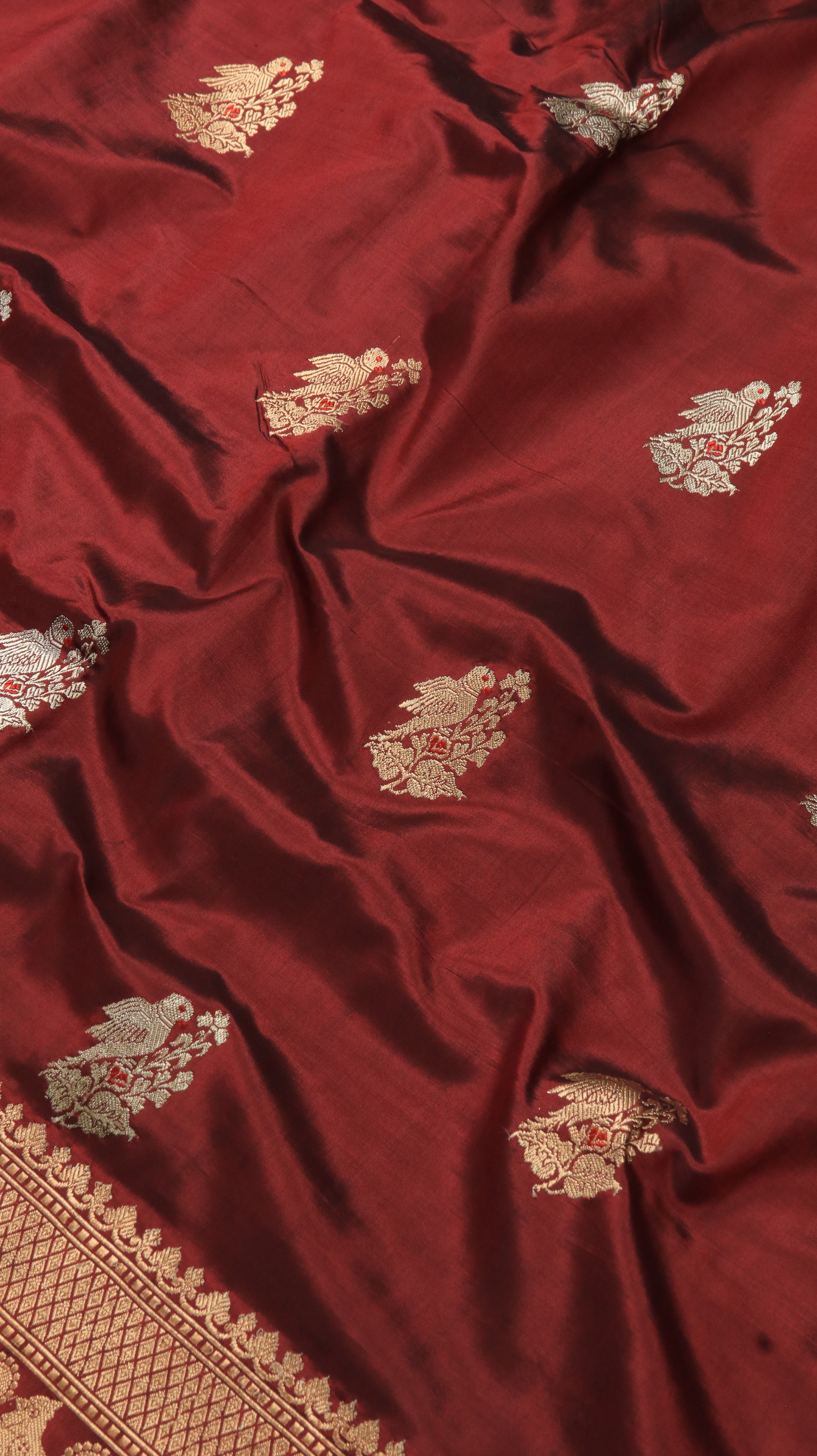 Ruby Eminence | Banarasi
