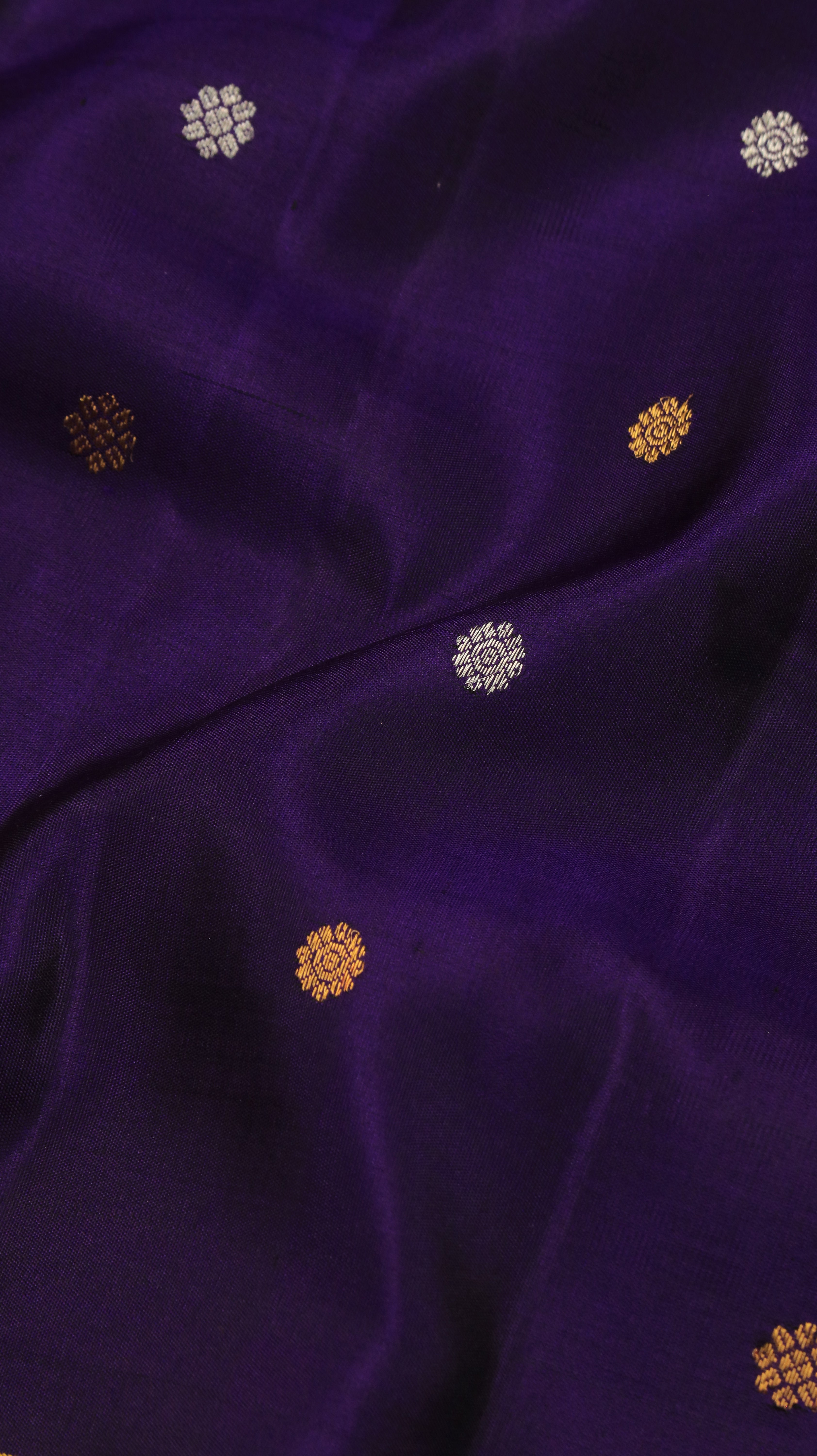 Nishigandha | Gadwal