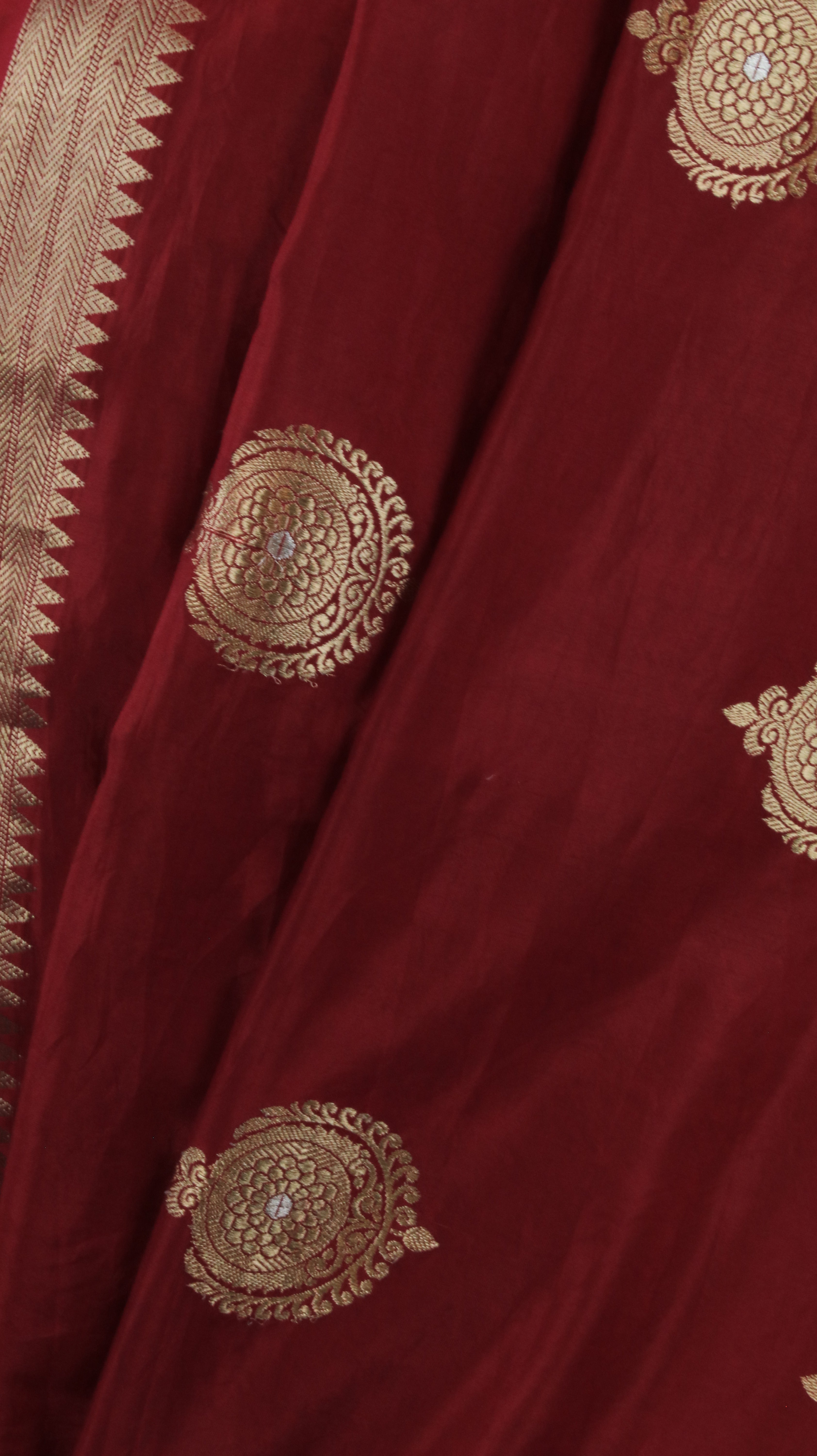 Temple Ruby | Banarasi