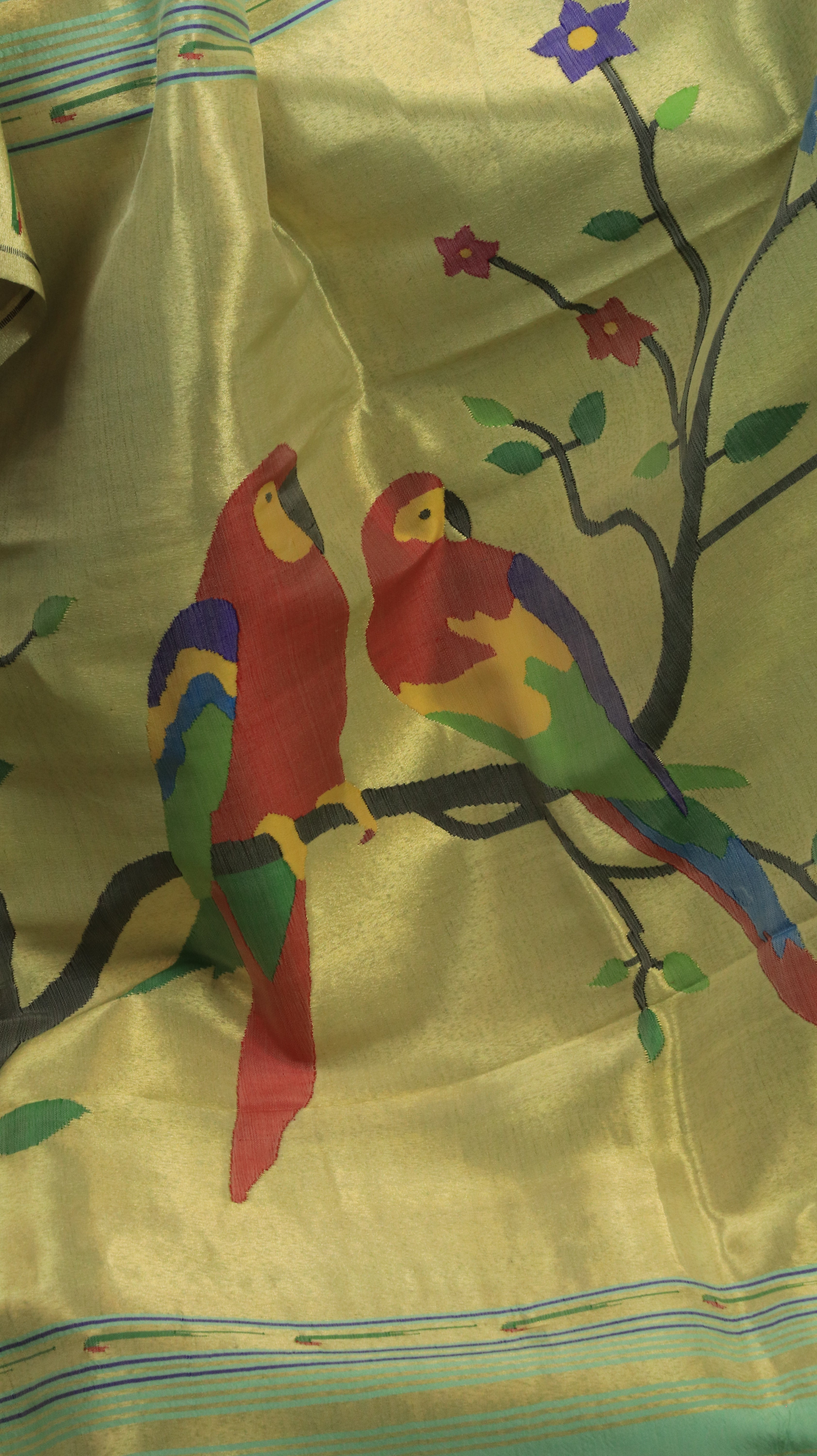 Shuka Vihāra | Paithani