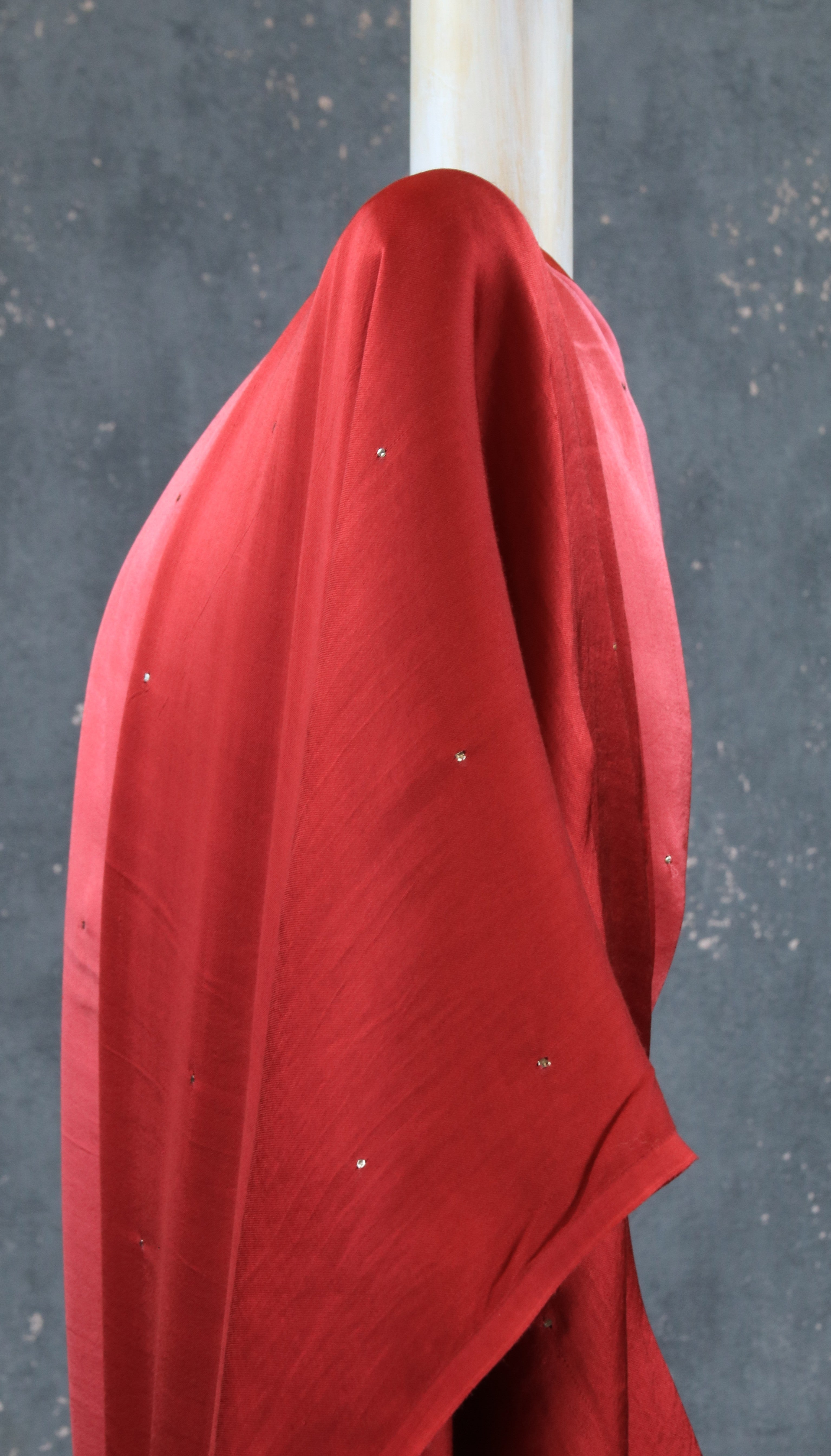 Crimson Glint | Satin