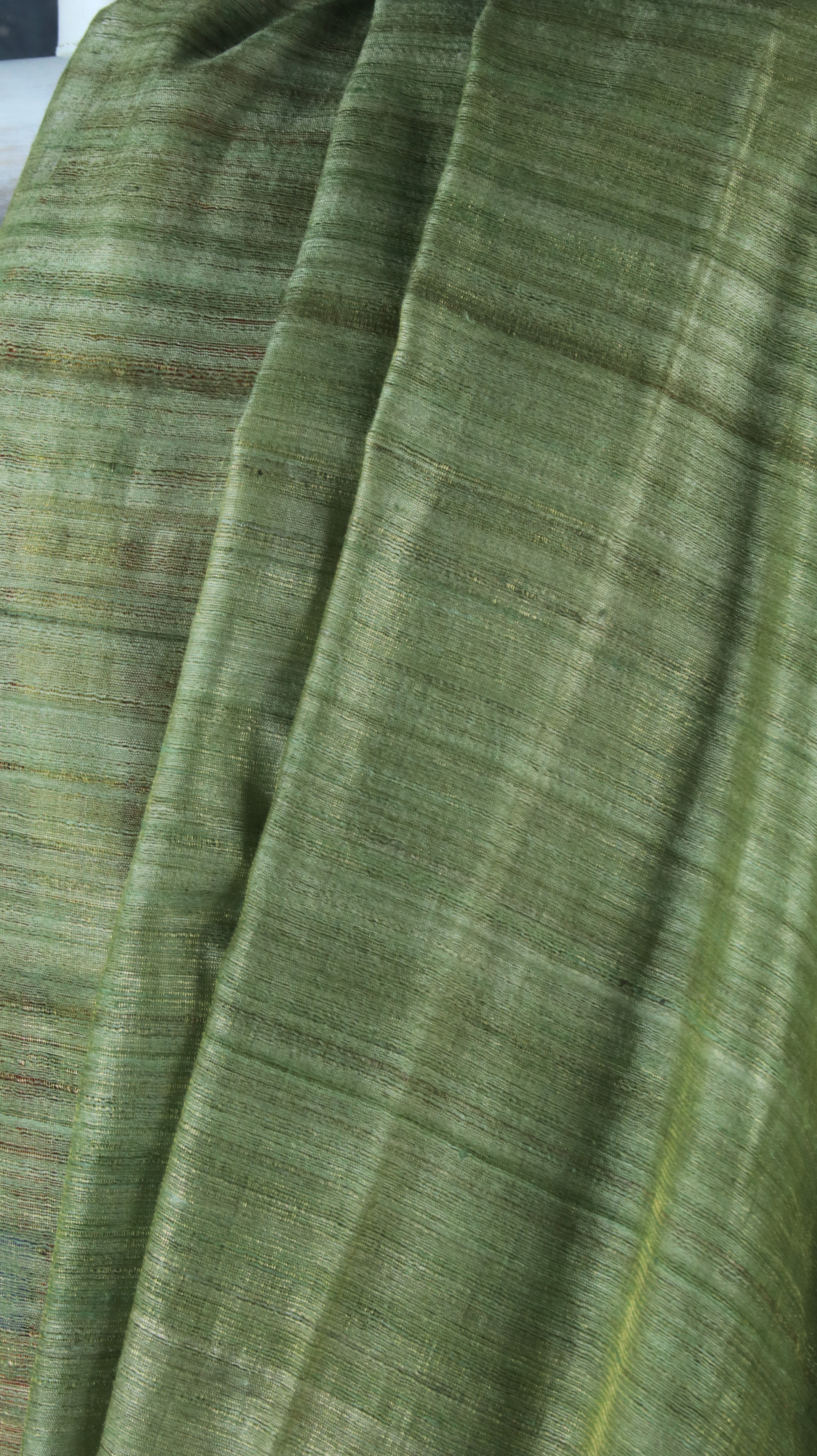 Silken Grove | Tussar