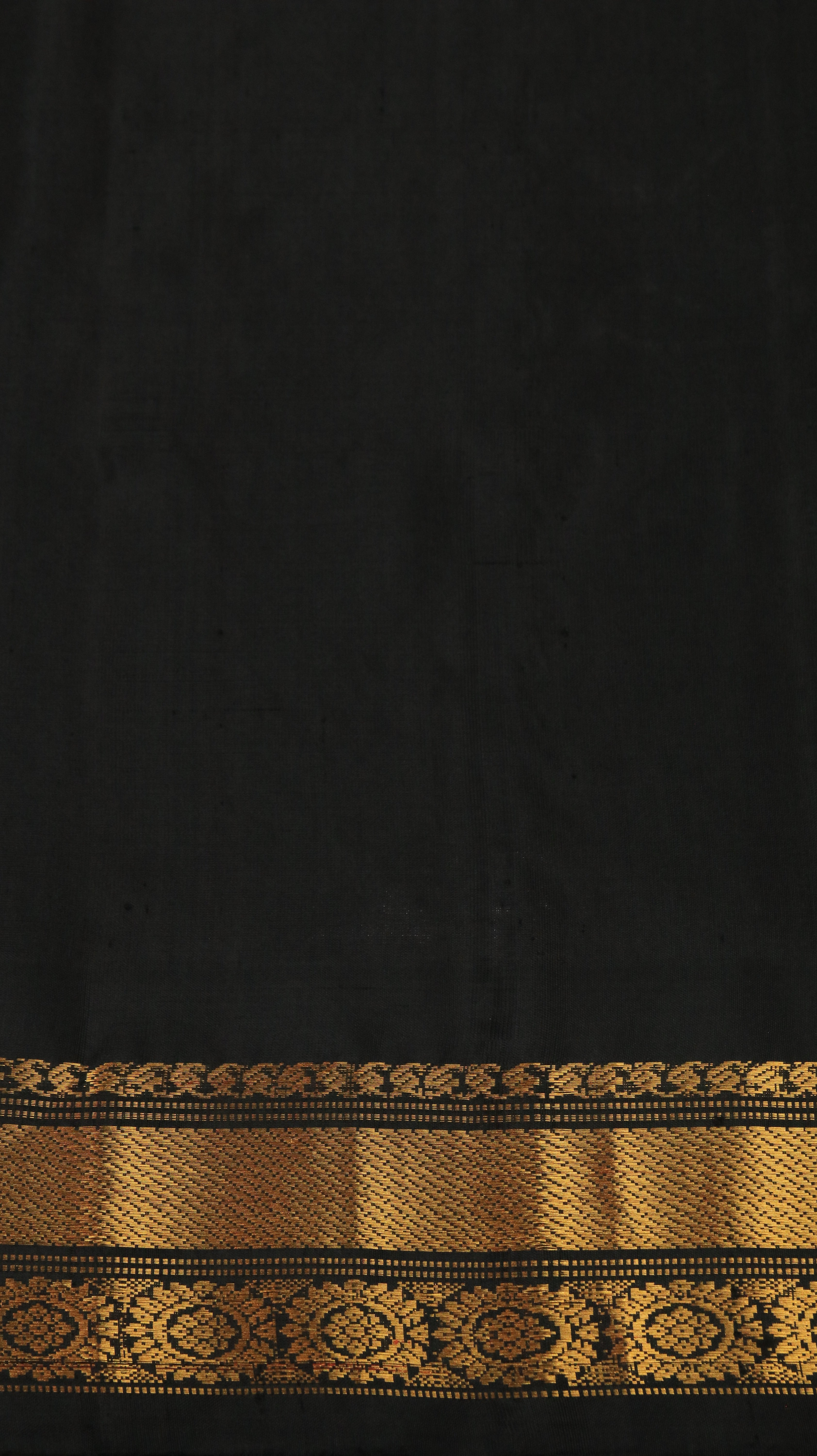 Mayura Glow | Gadwal