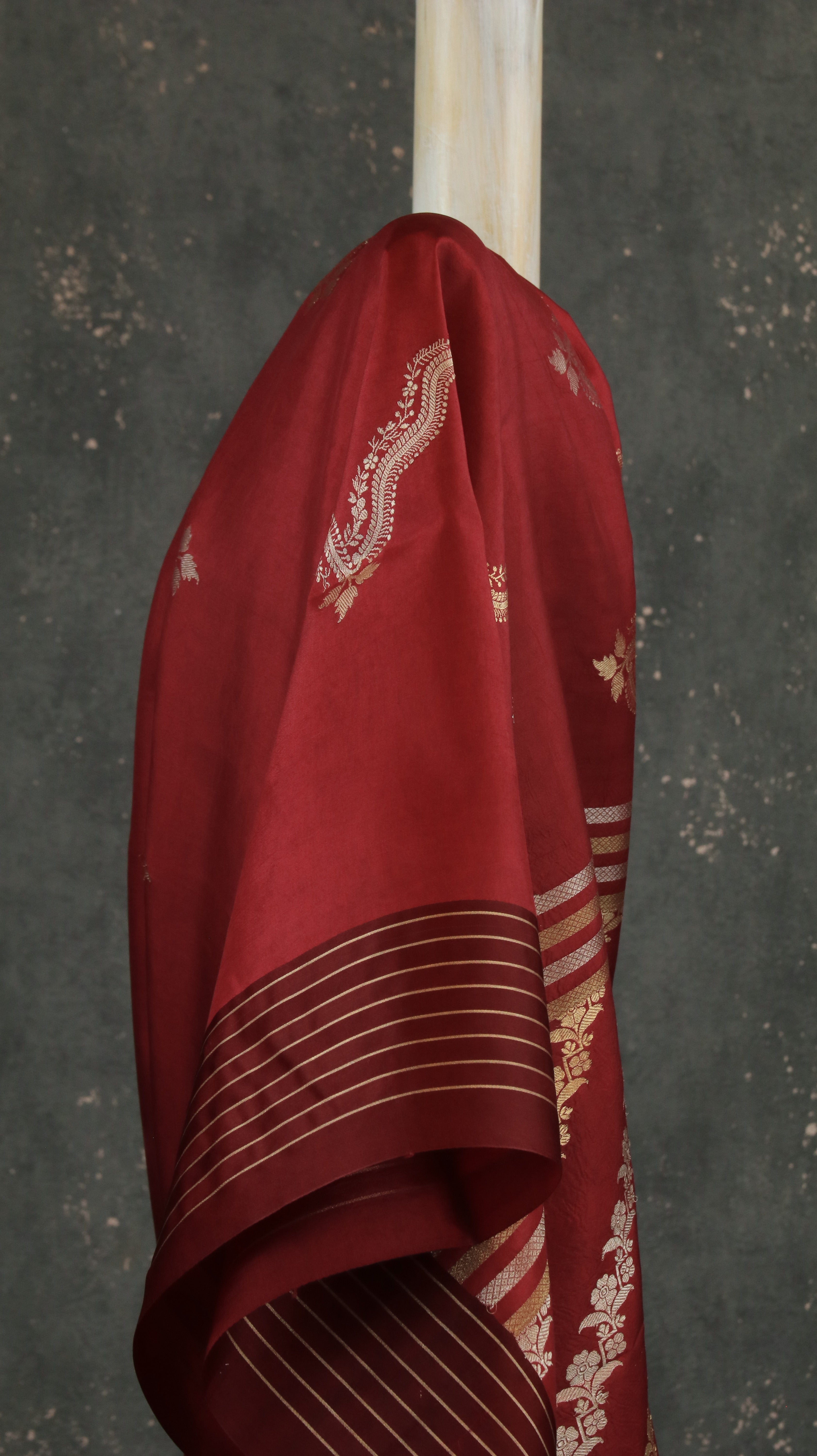 Aarohi Dhara | Banarasi