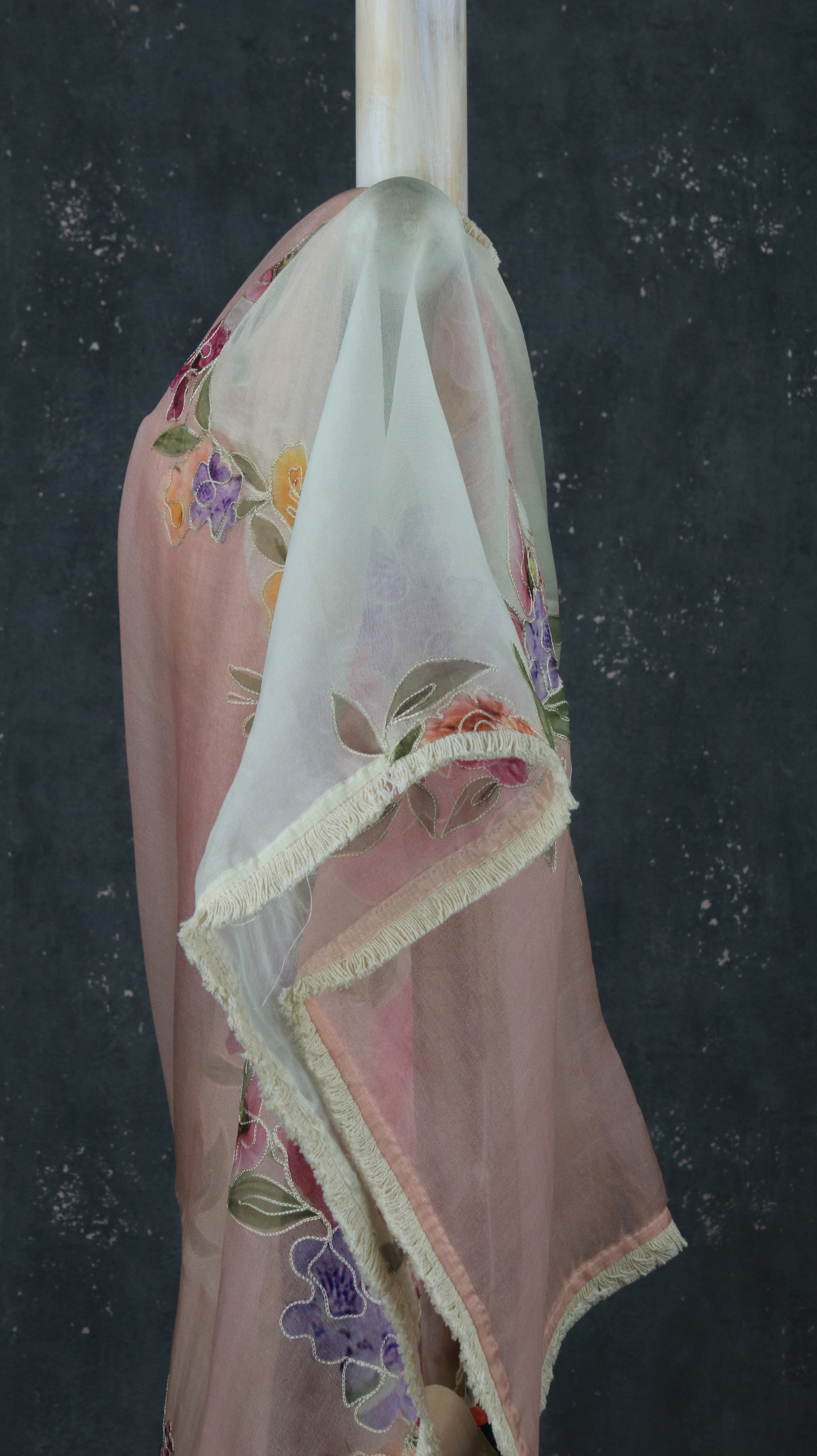 Gulnaar Vaayu | Organza