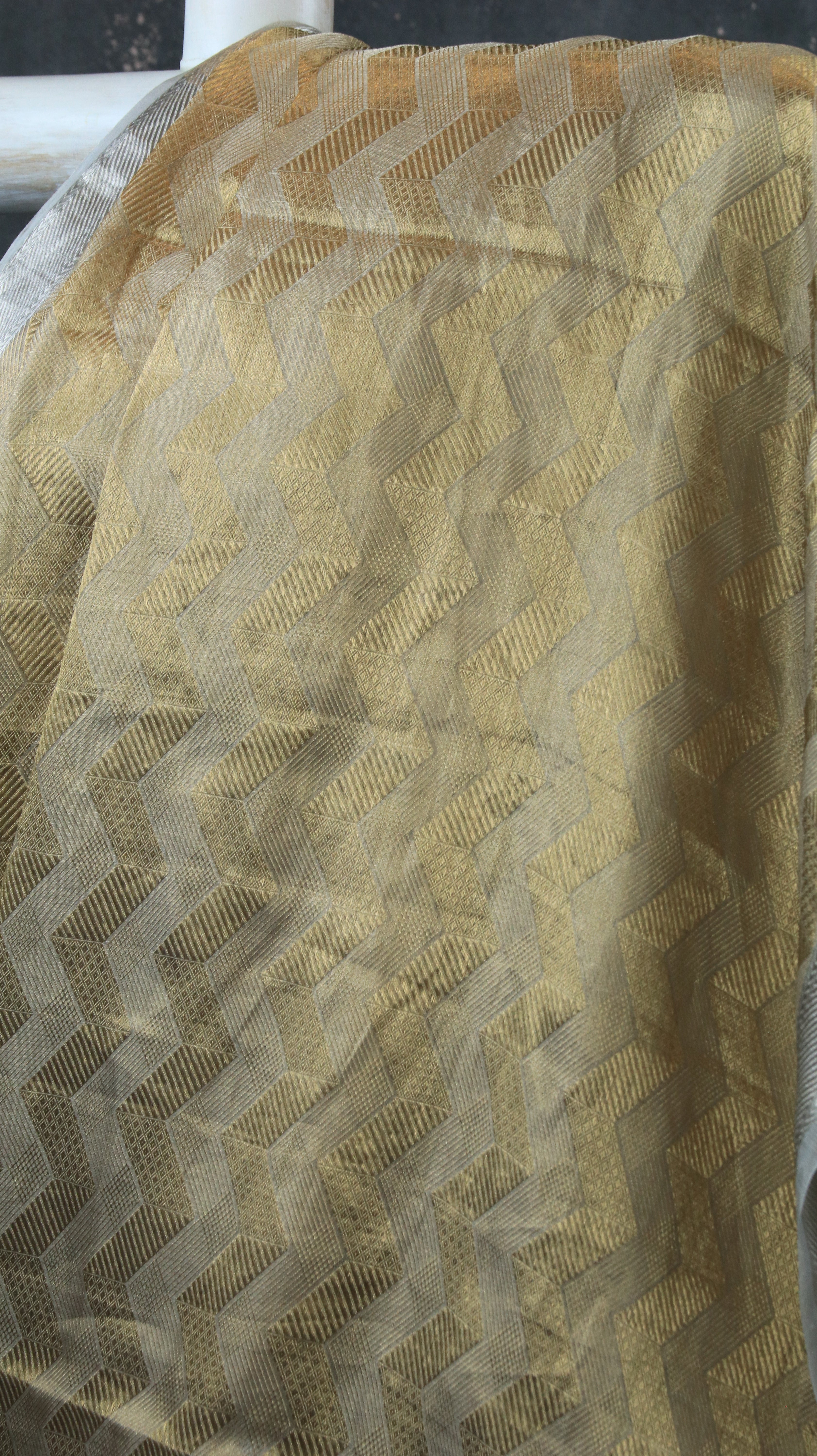 Golden Mirage | Banarasi