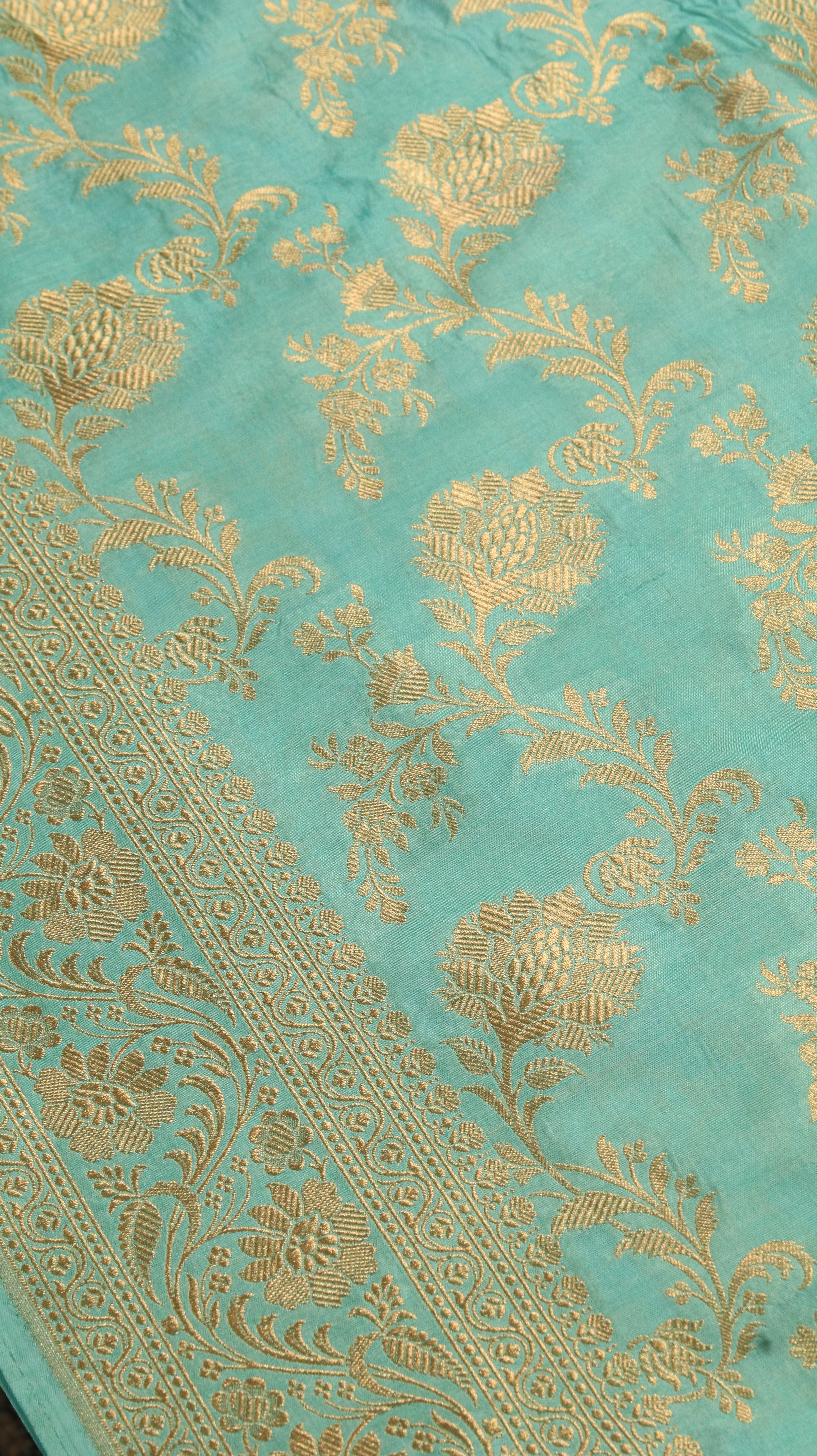 Aquareign | Banarasi