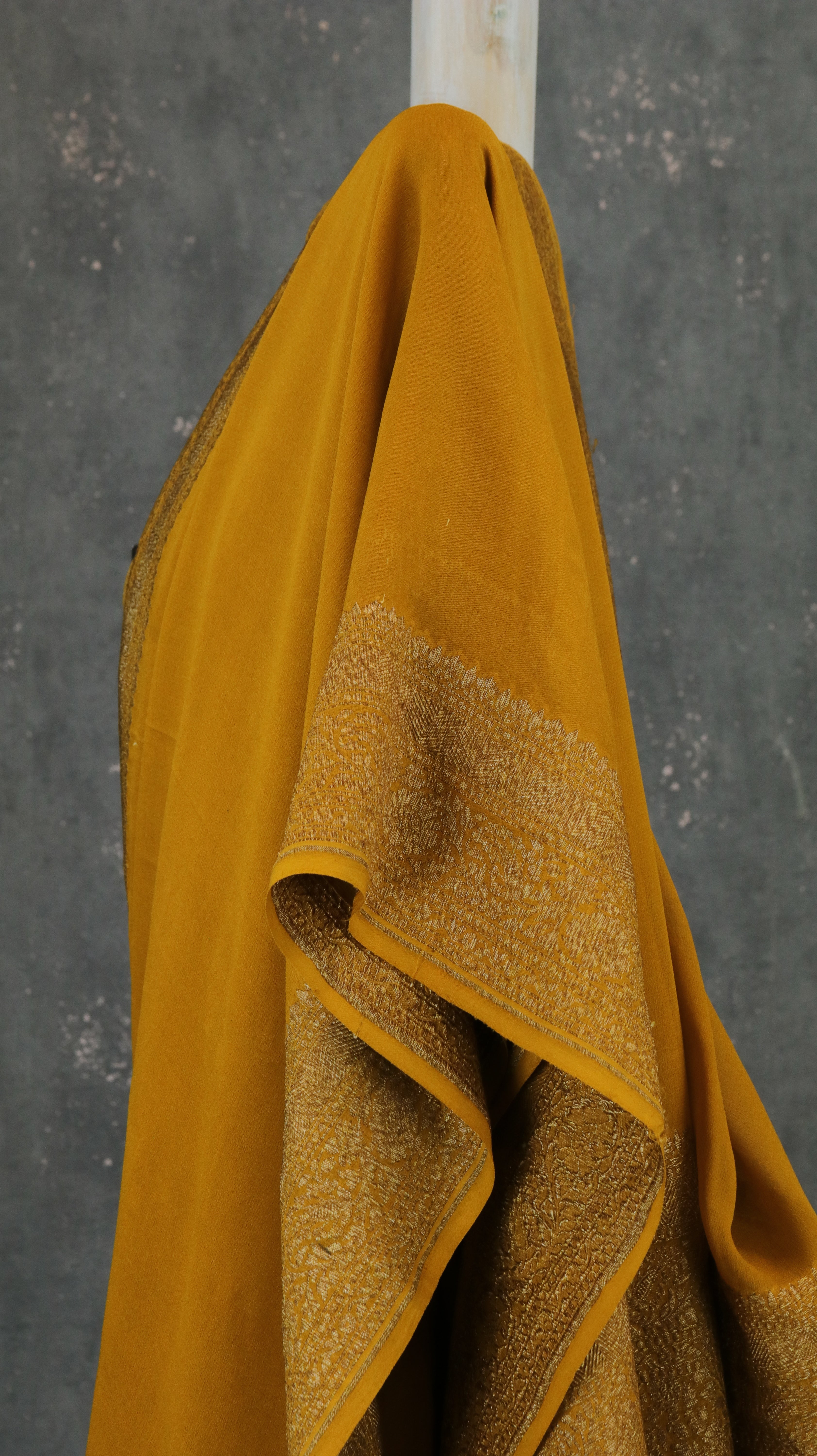 Kesar Tara |  Banarasi Georgette