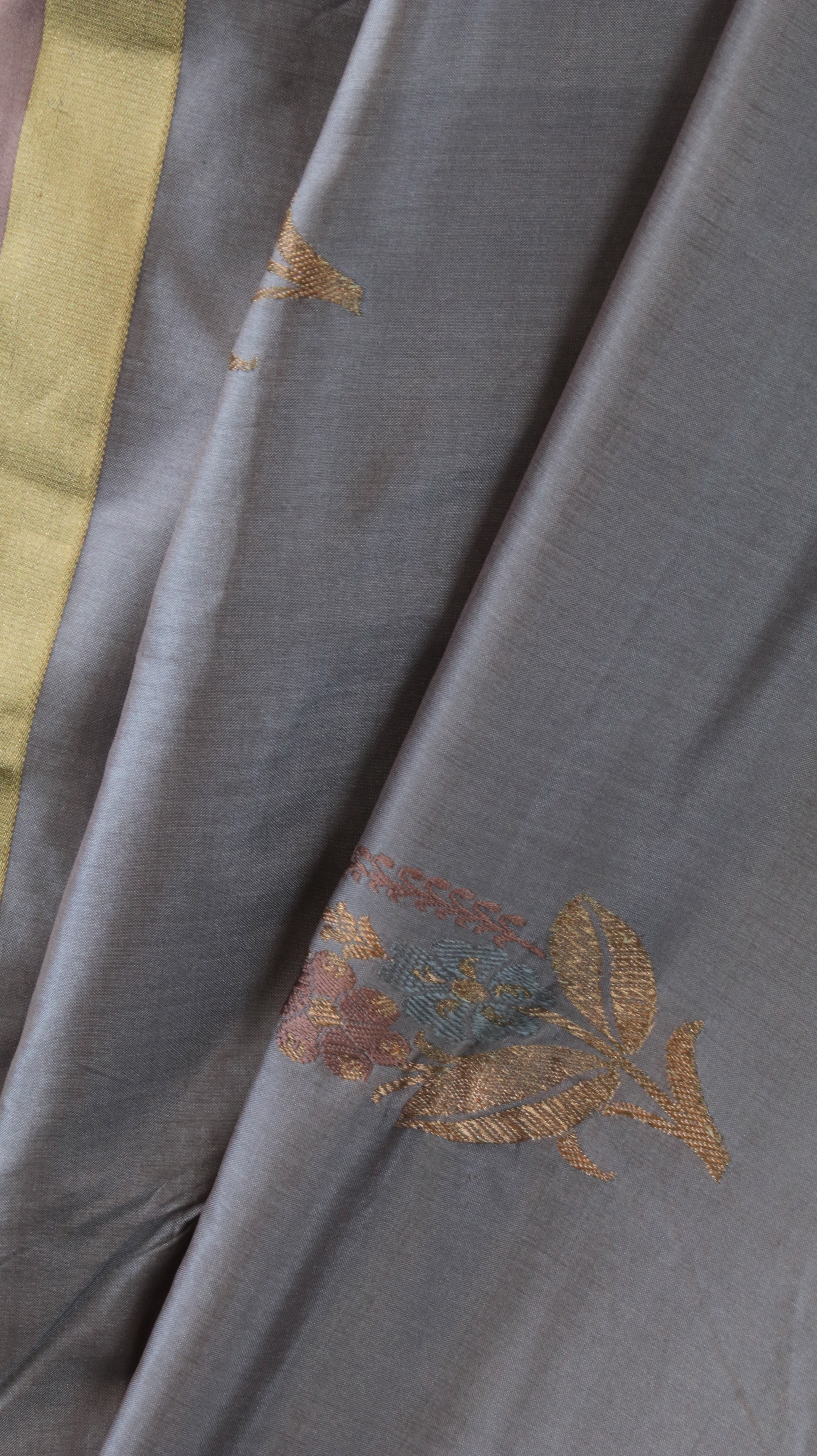 Steel Orchid | Banarasi