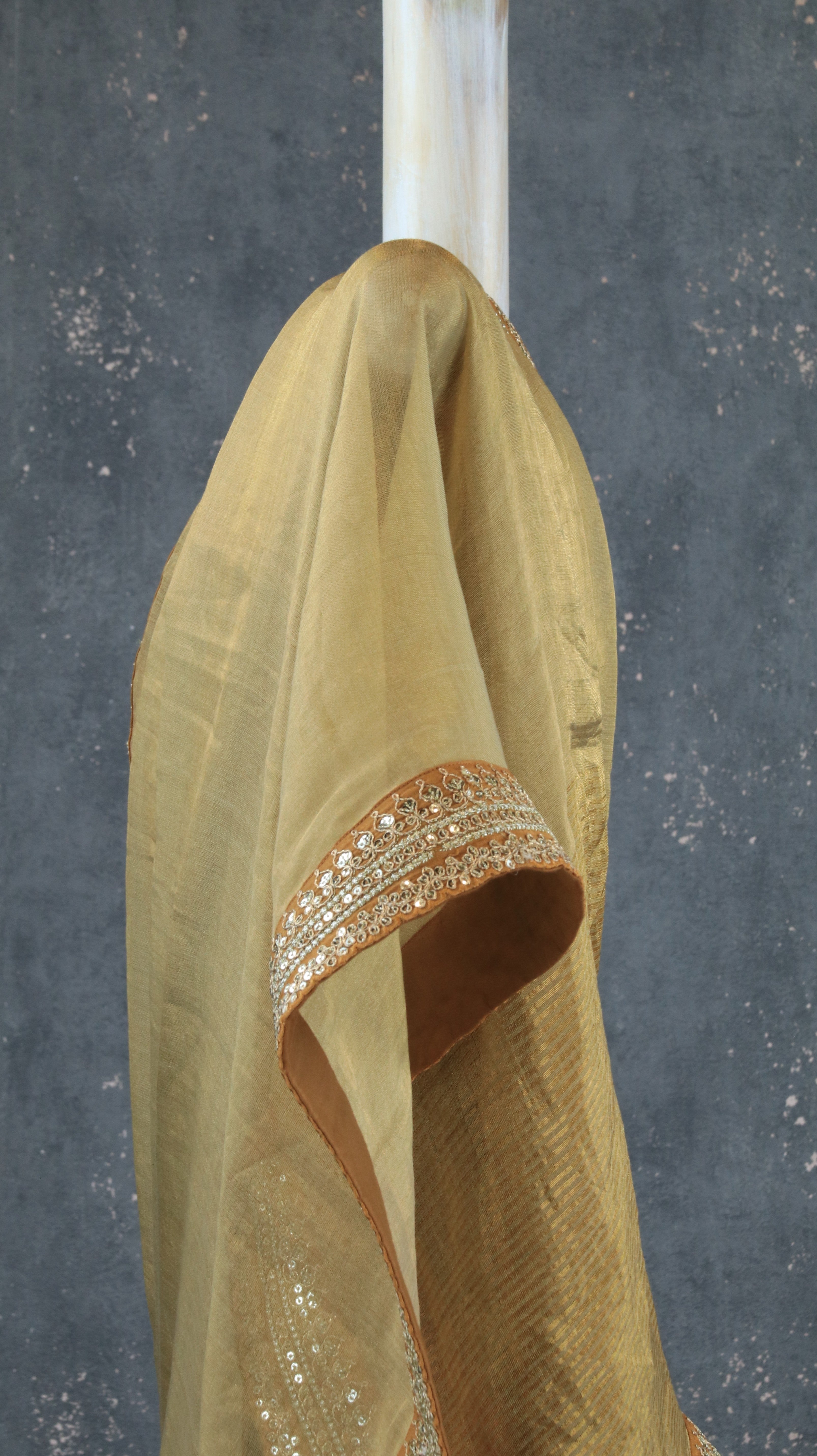 Honey Glint | Chanderi