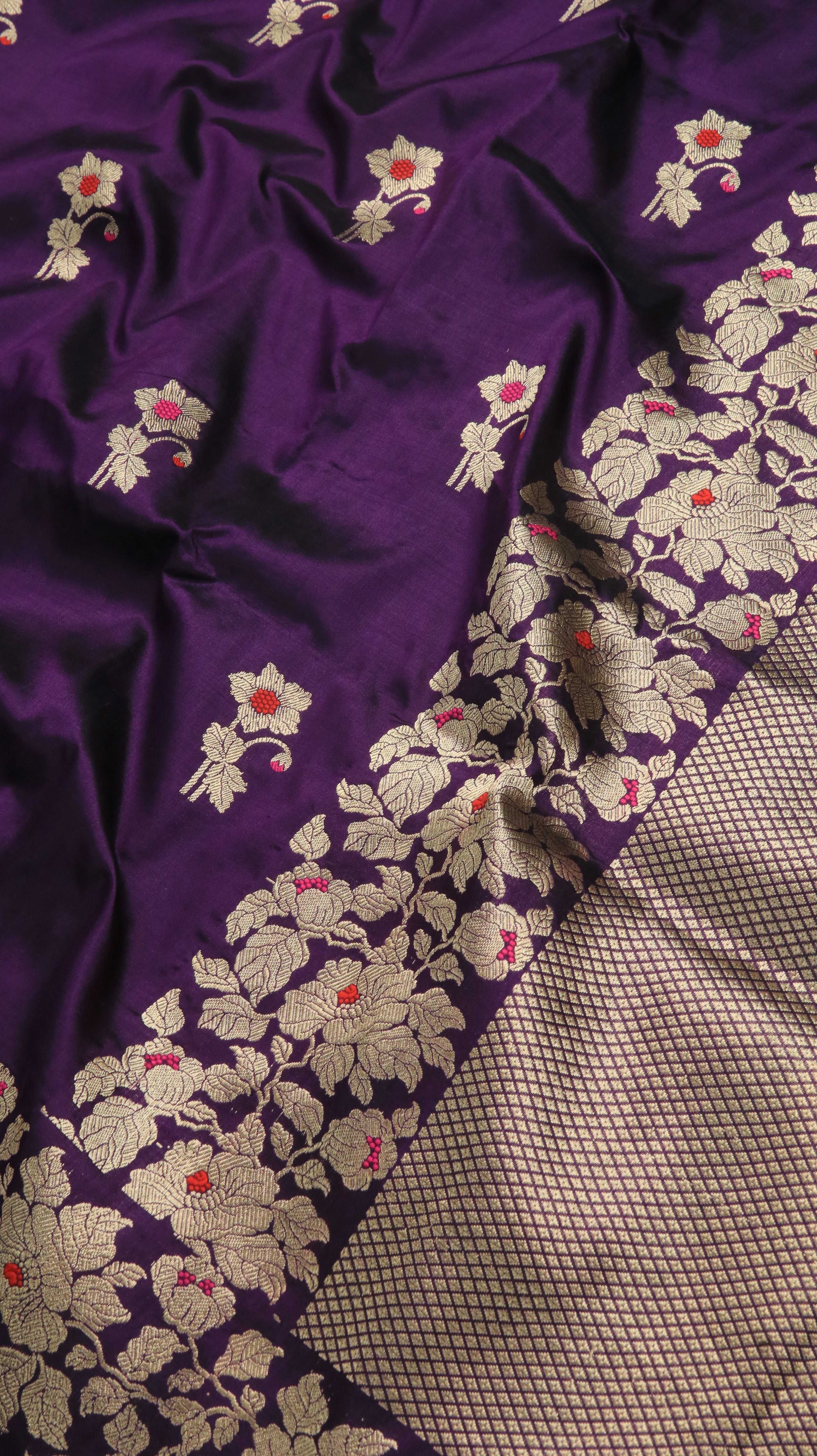 Velvet Vineyard | Banarasi