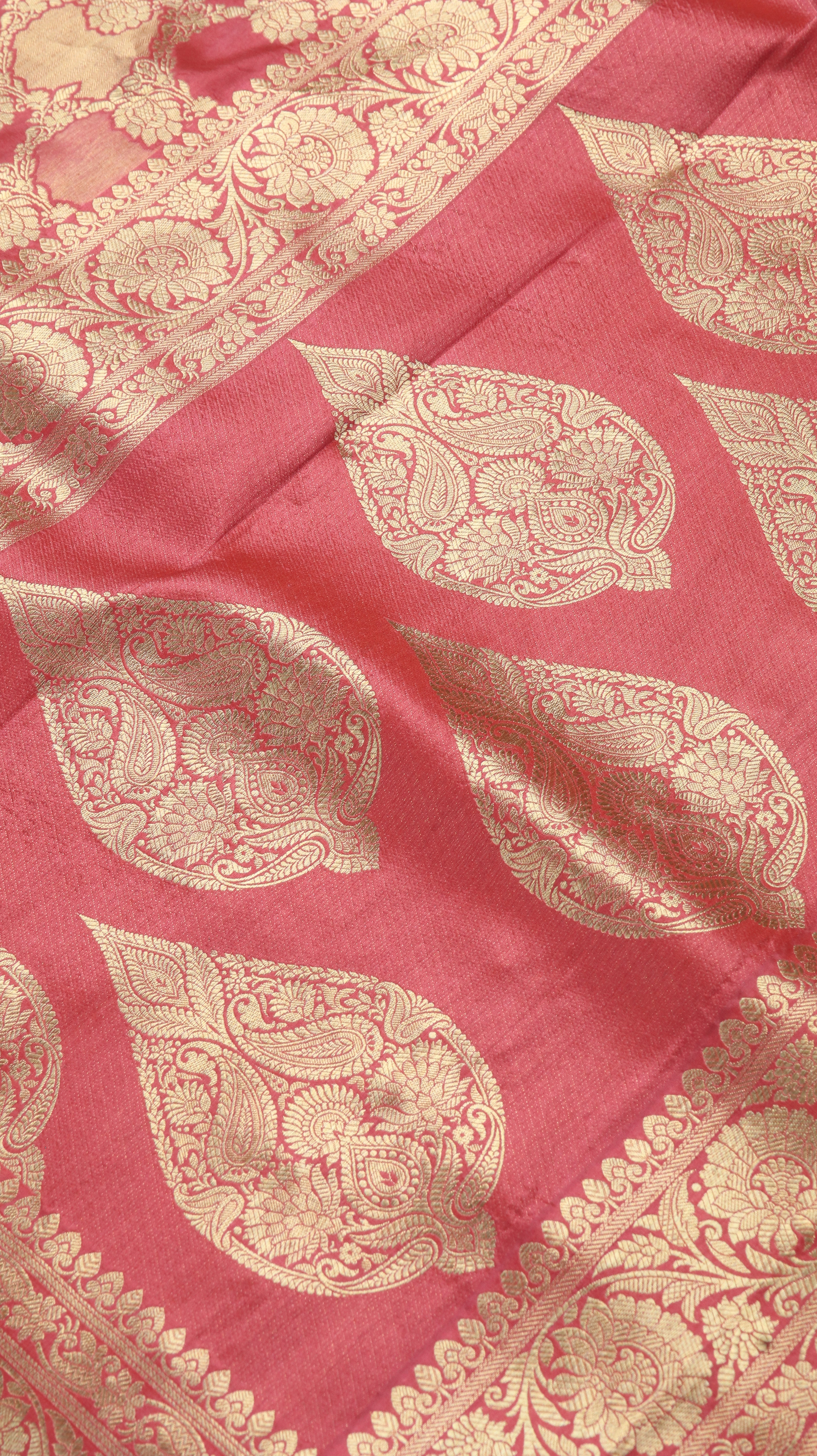 Pink Elan | Banarasi Rangkat