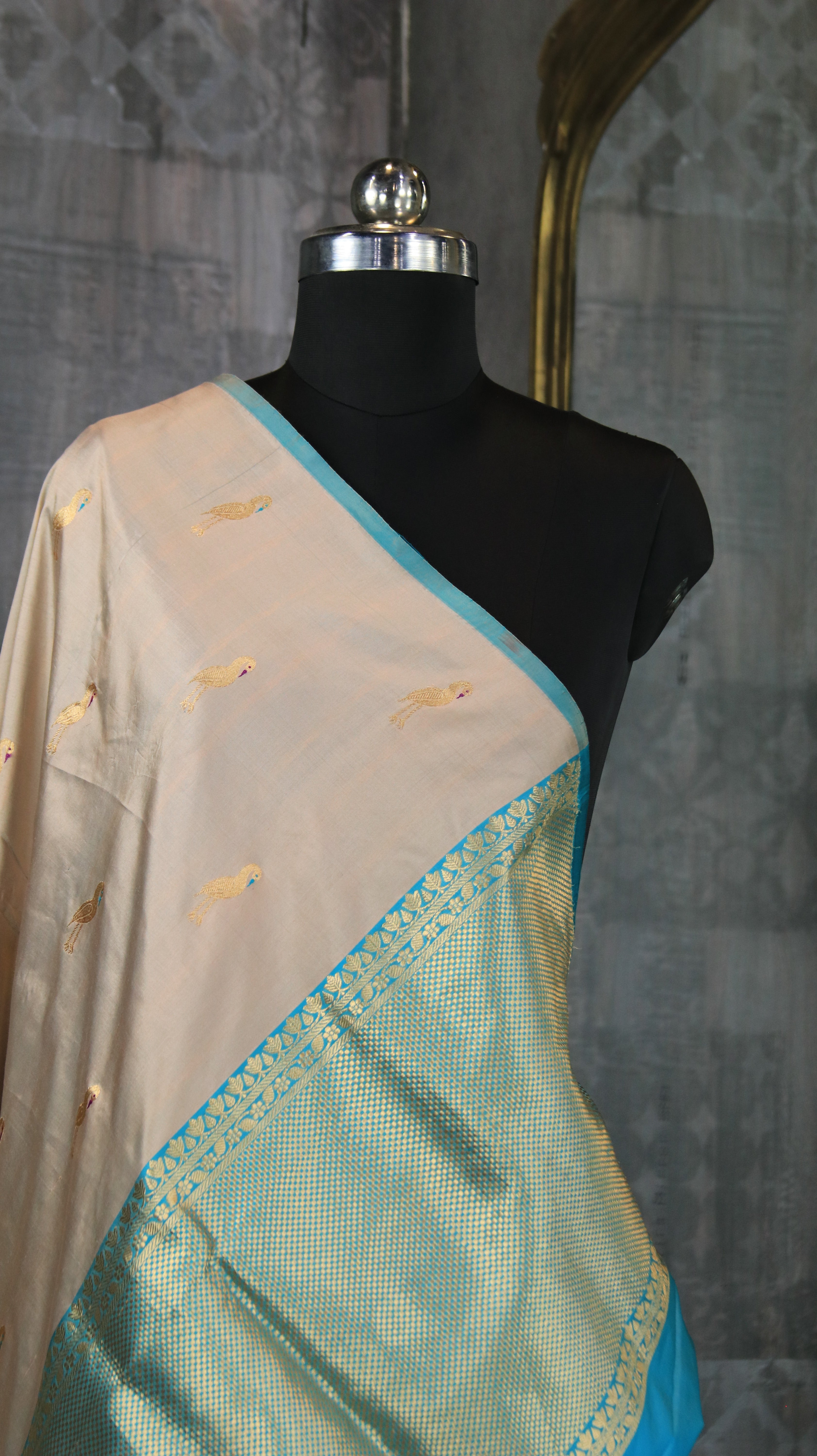 Ivory Azure | Banarasi