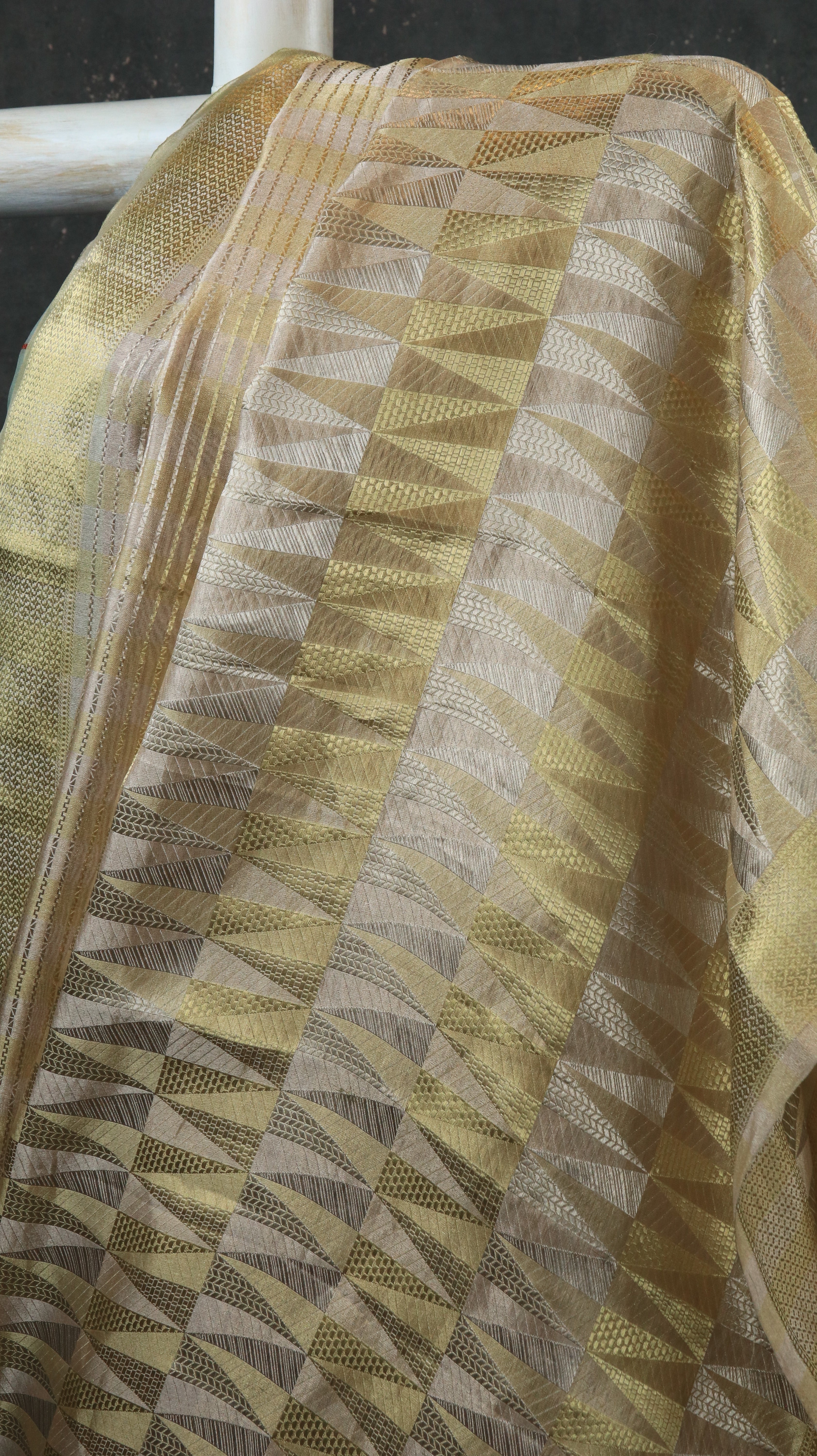 Zariya Zilver | Banarasi