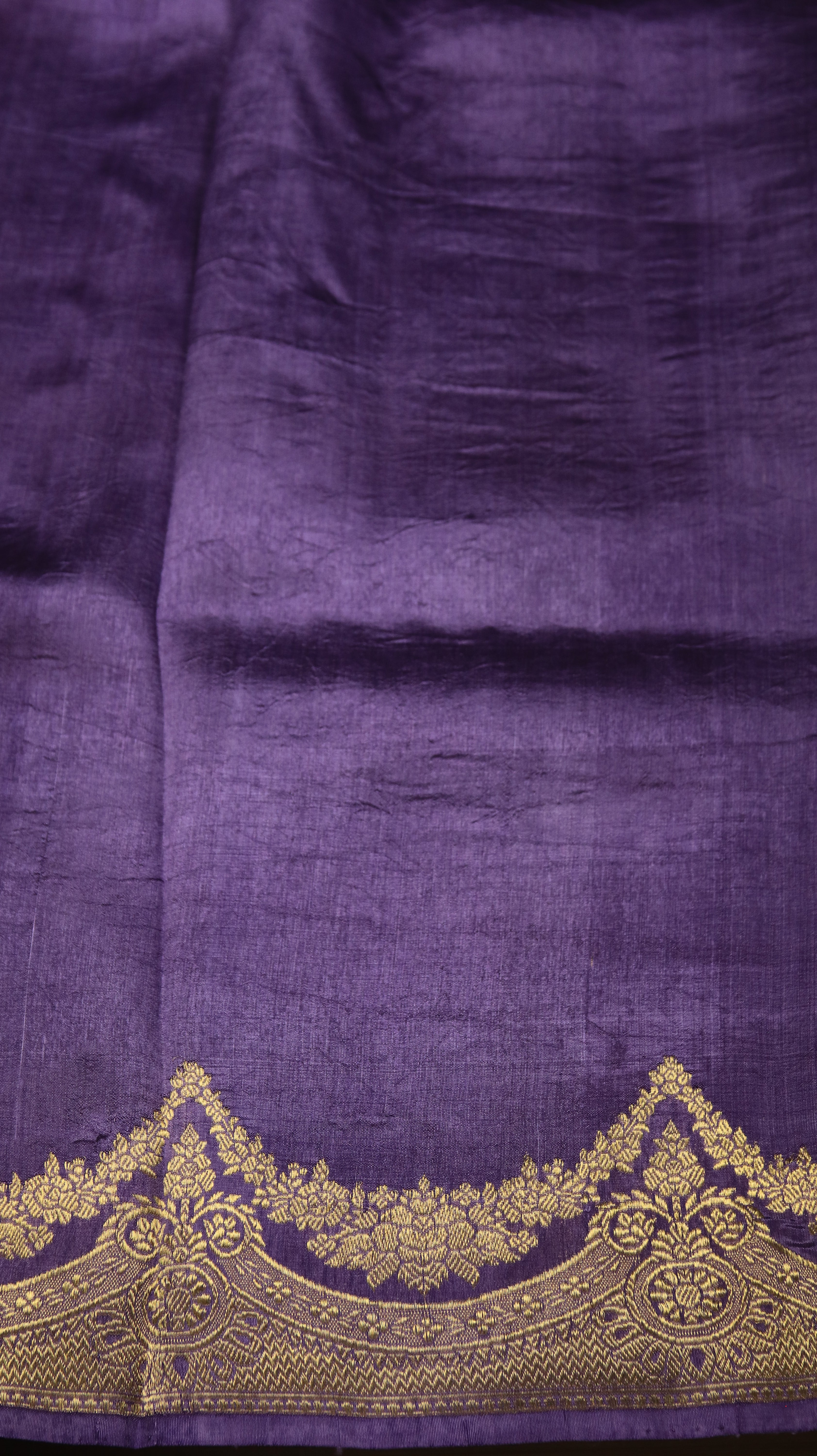 Lilac Empress | Banarasi