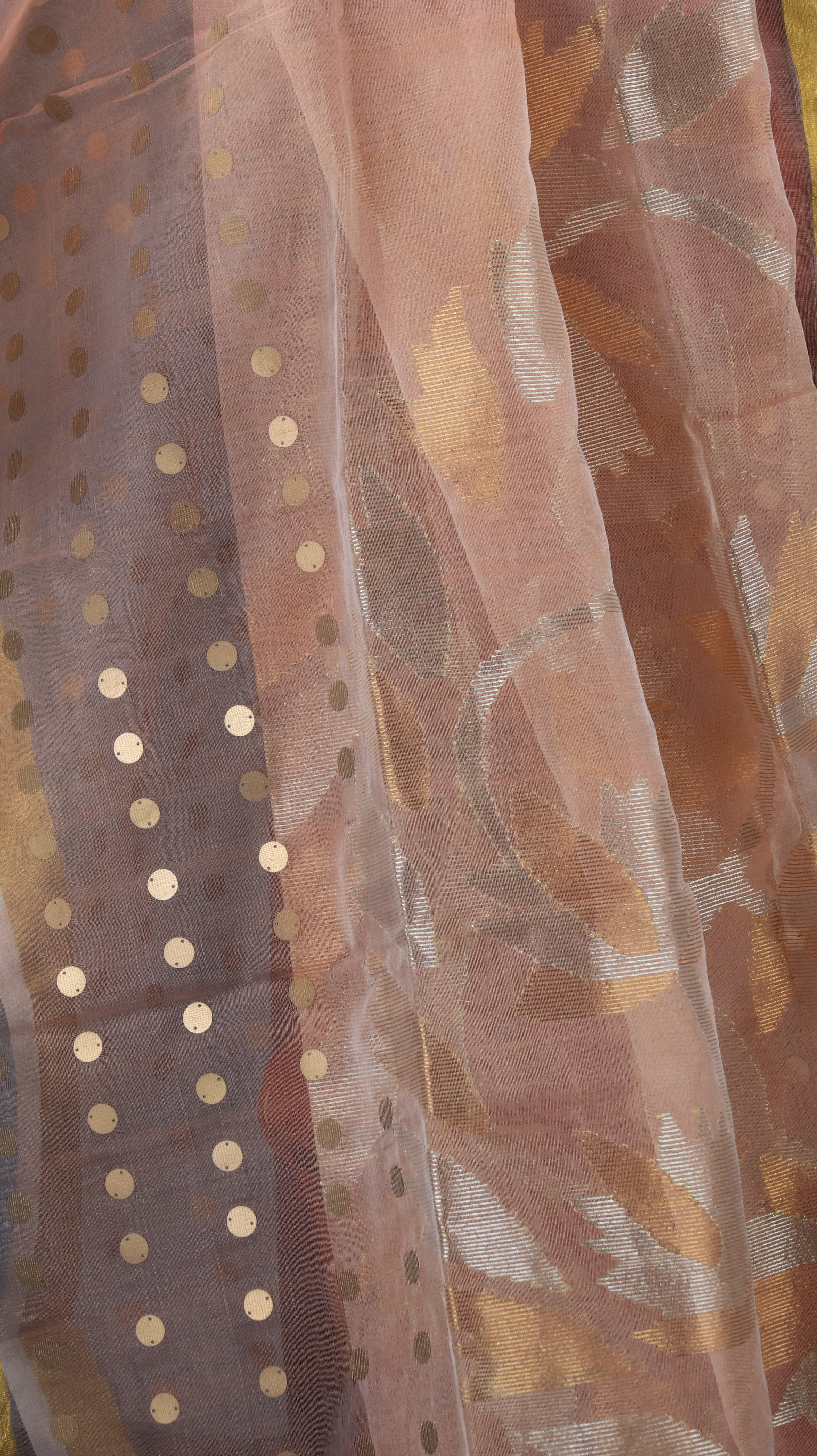 Golden Dotta |  Jamdani