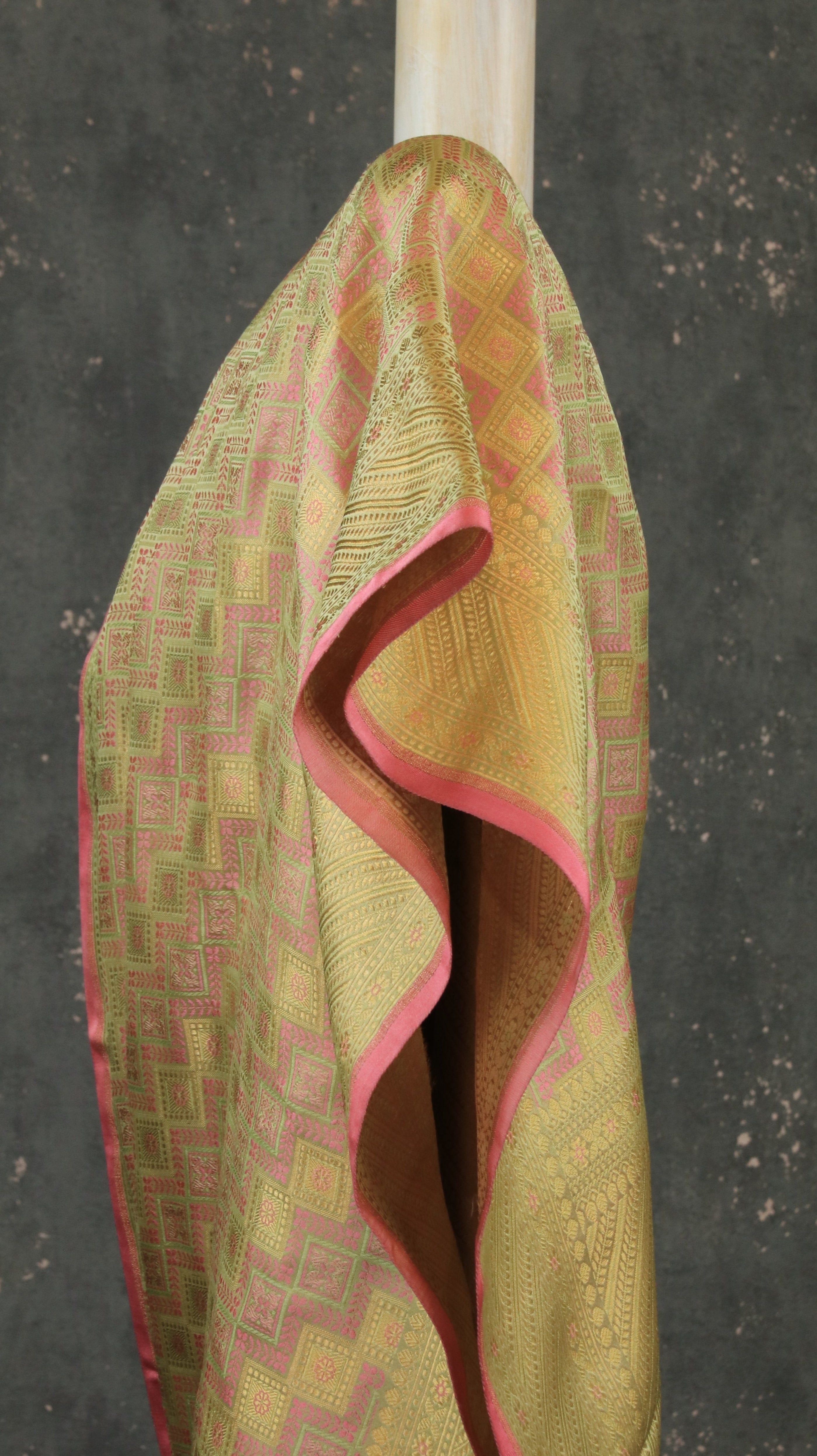 Gilded Darpana  | Banarasi