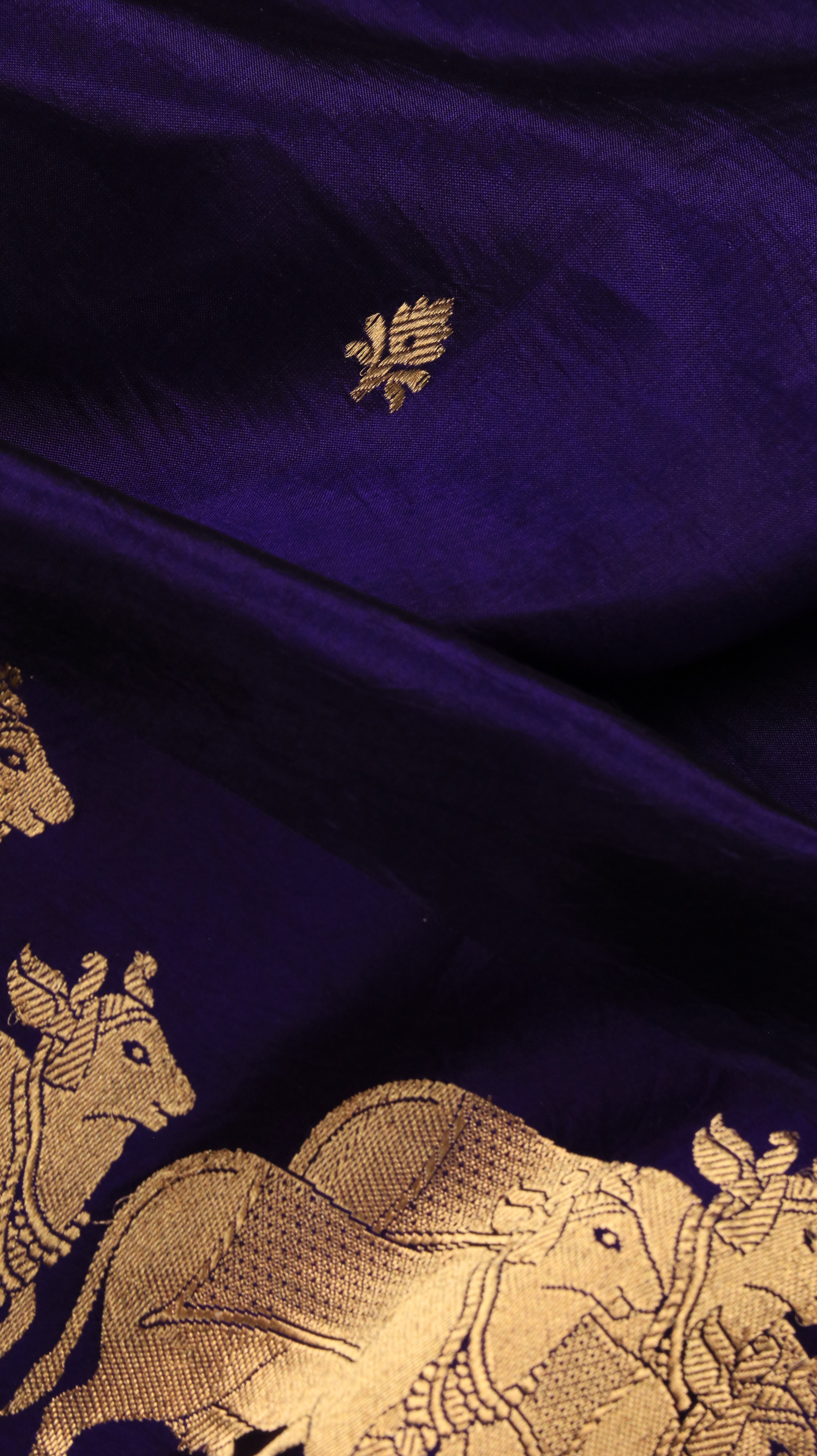 Indigo Majesty | Banarasi