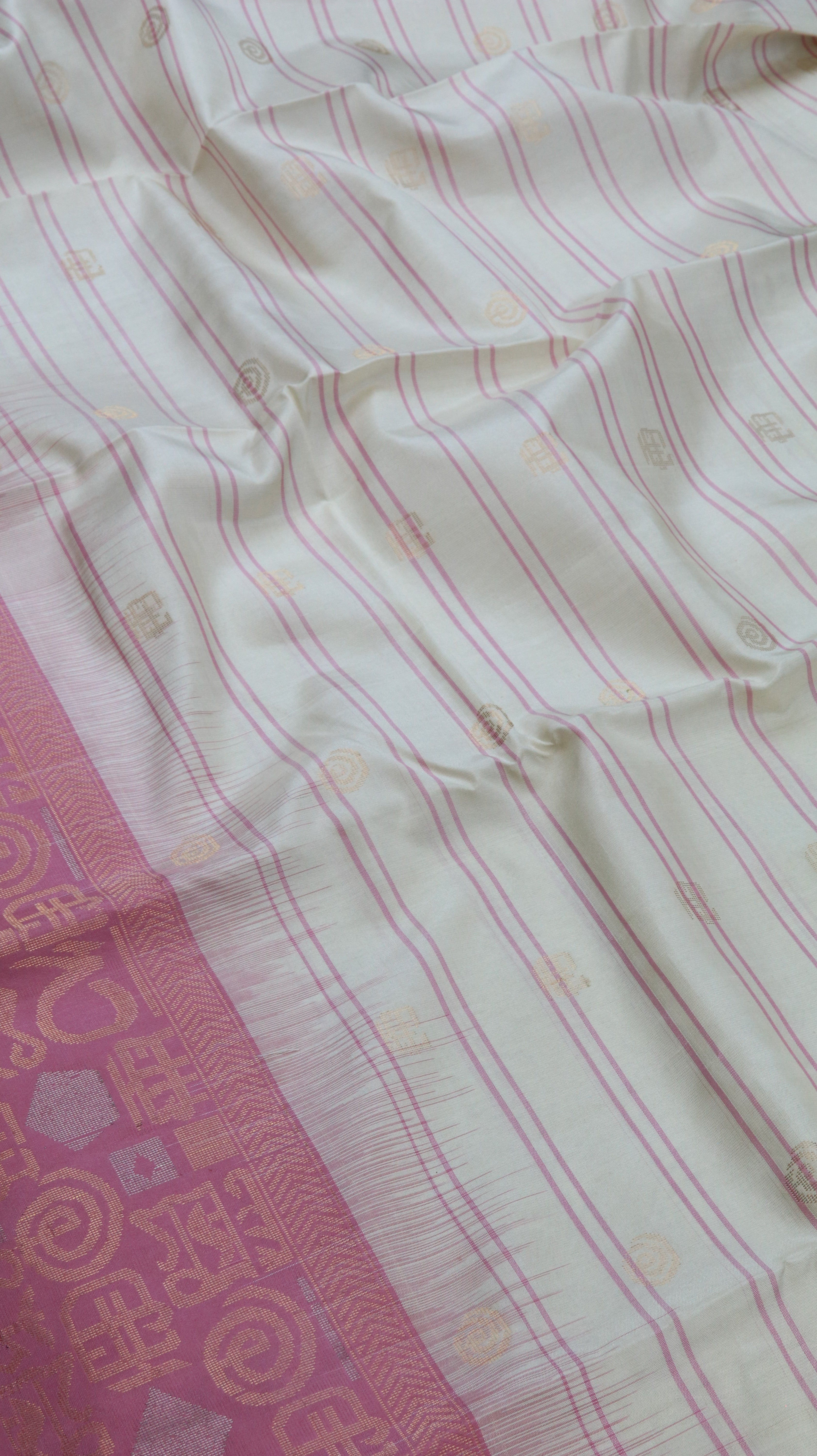 Ivory Whispers | Kanjivaram
