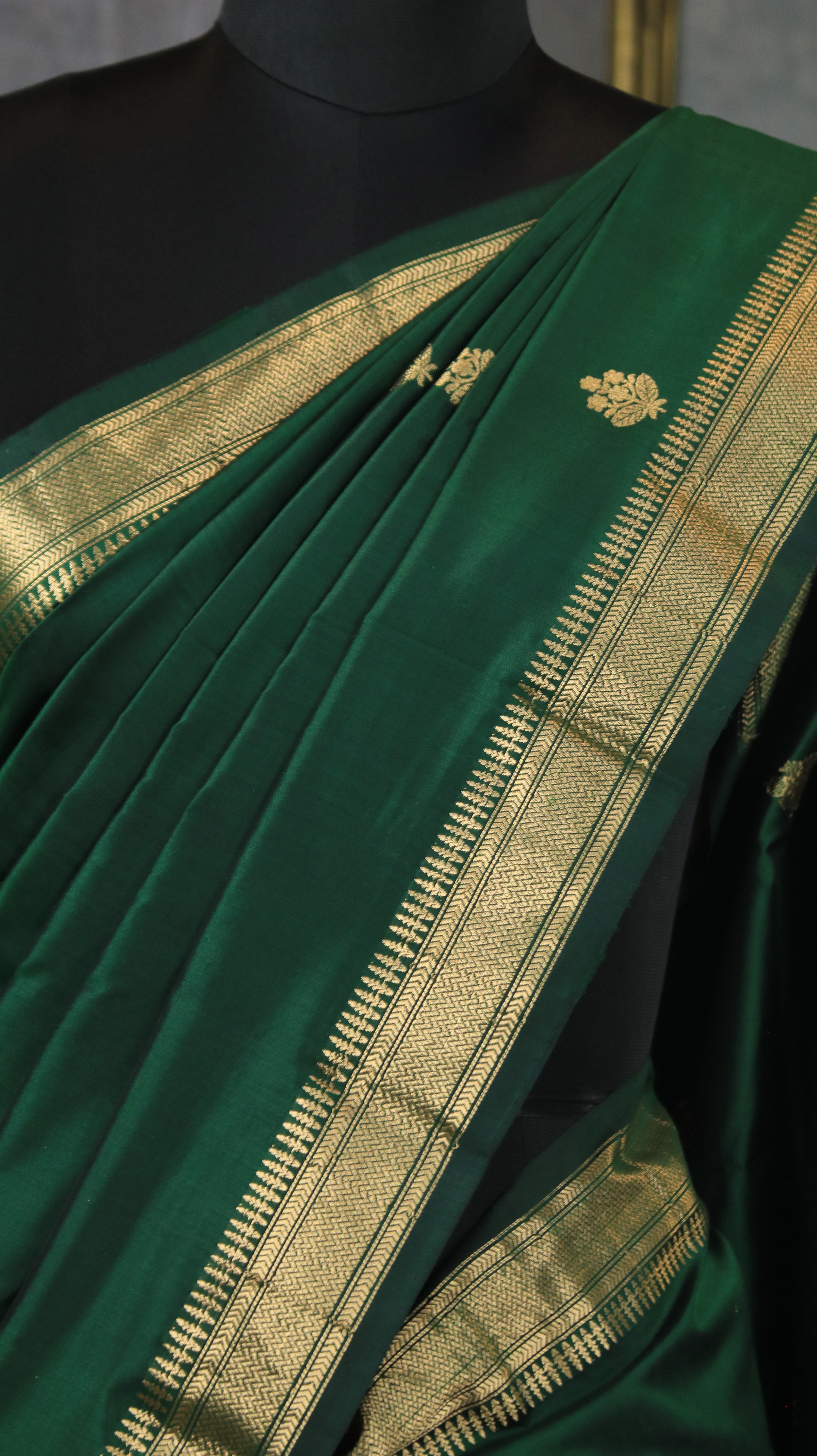 Evergreen Opus | Banarasi