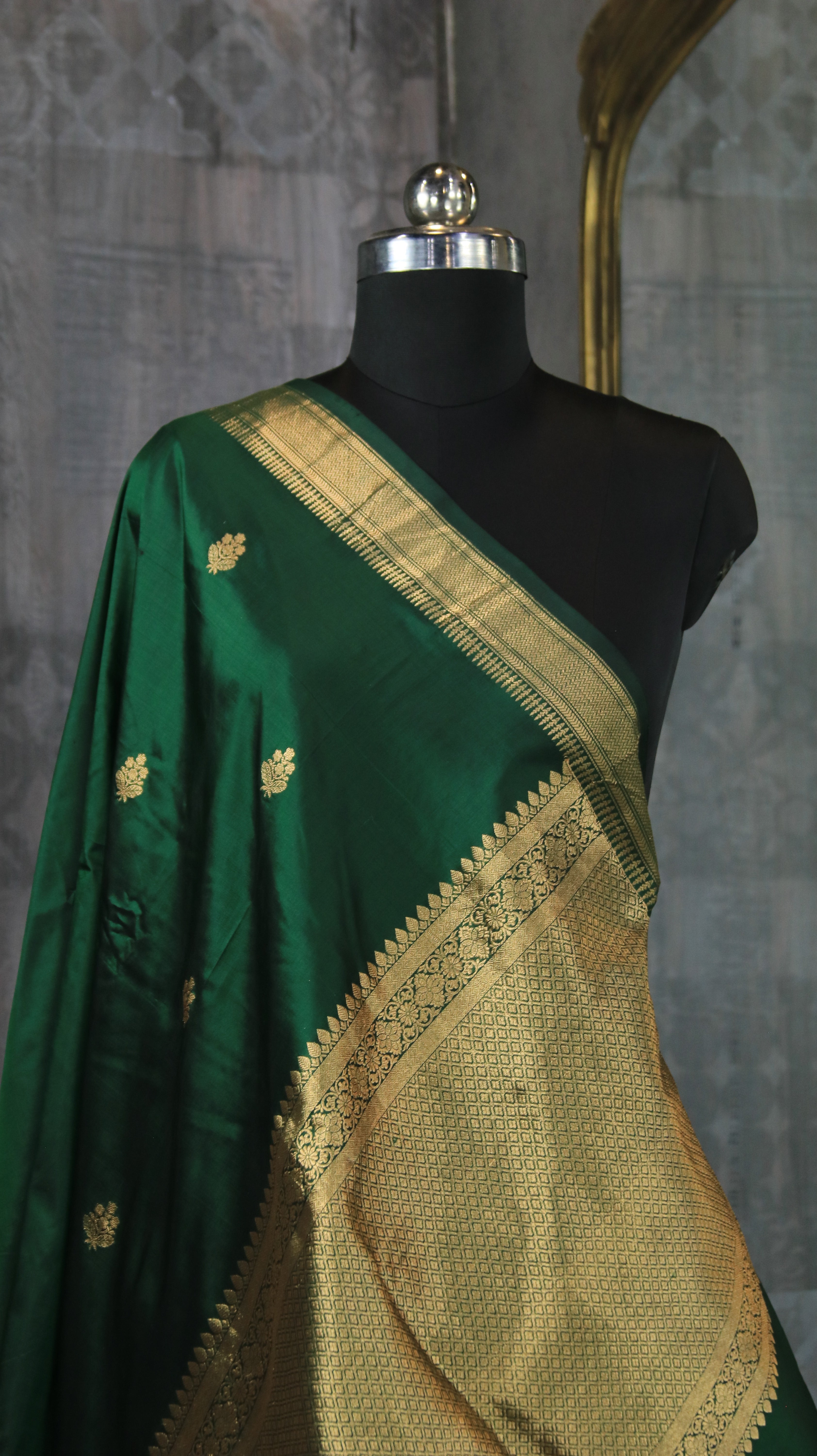Evergreen Opus | Banarasi