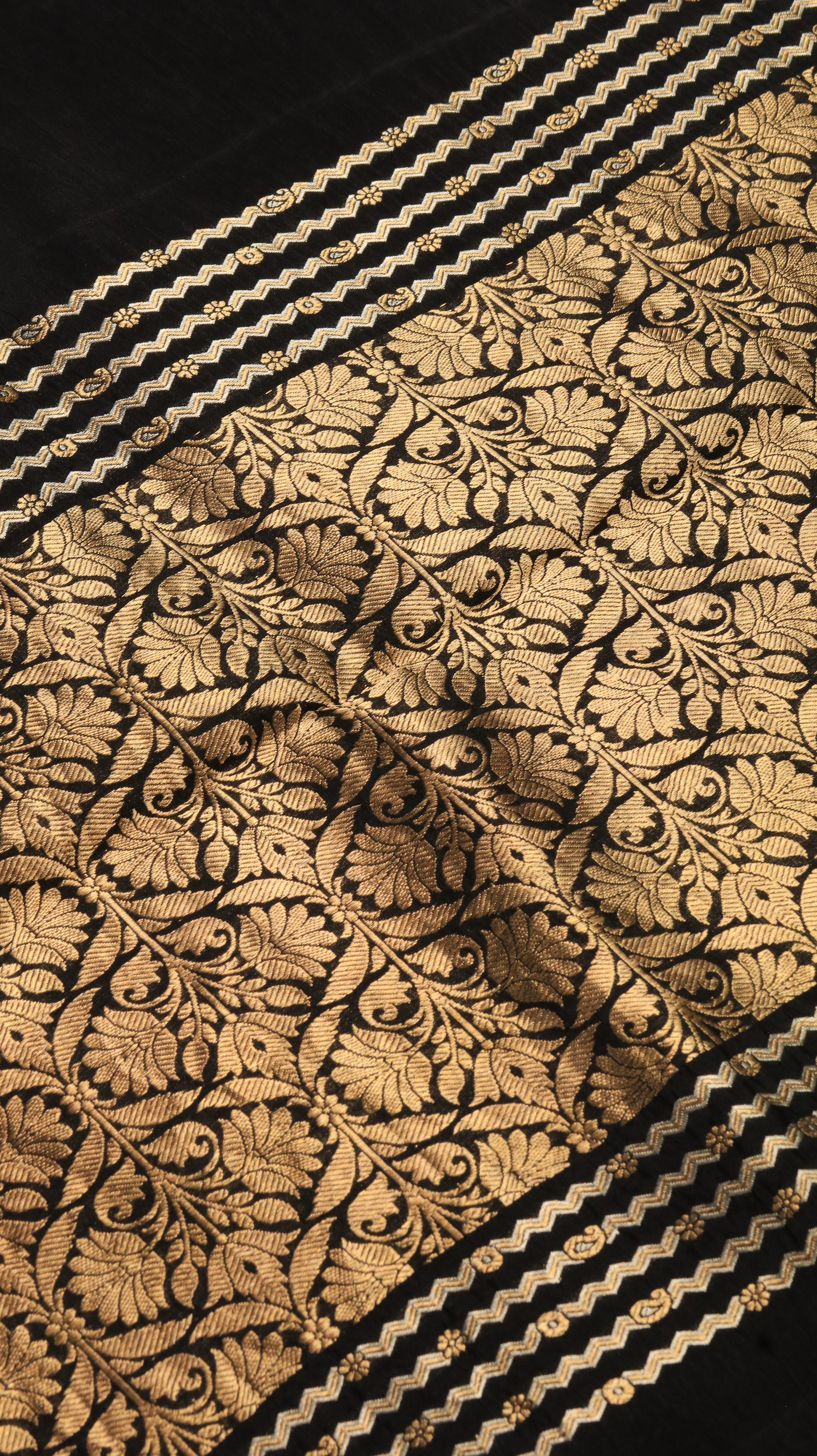 Obsidian Grace | Banarasi