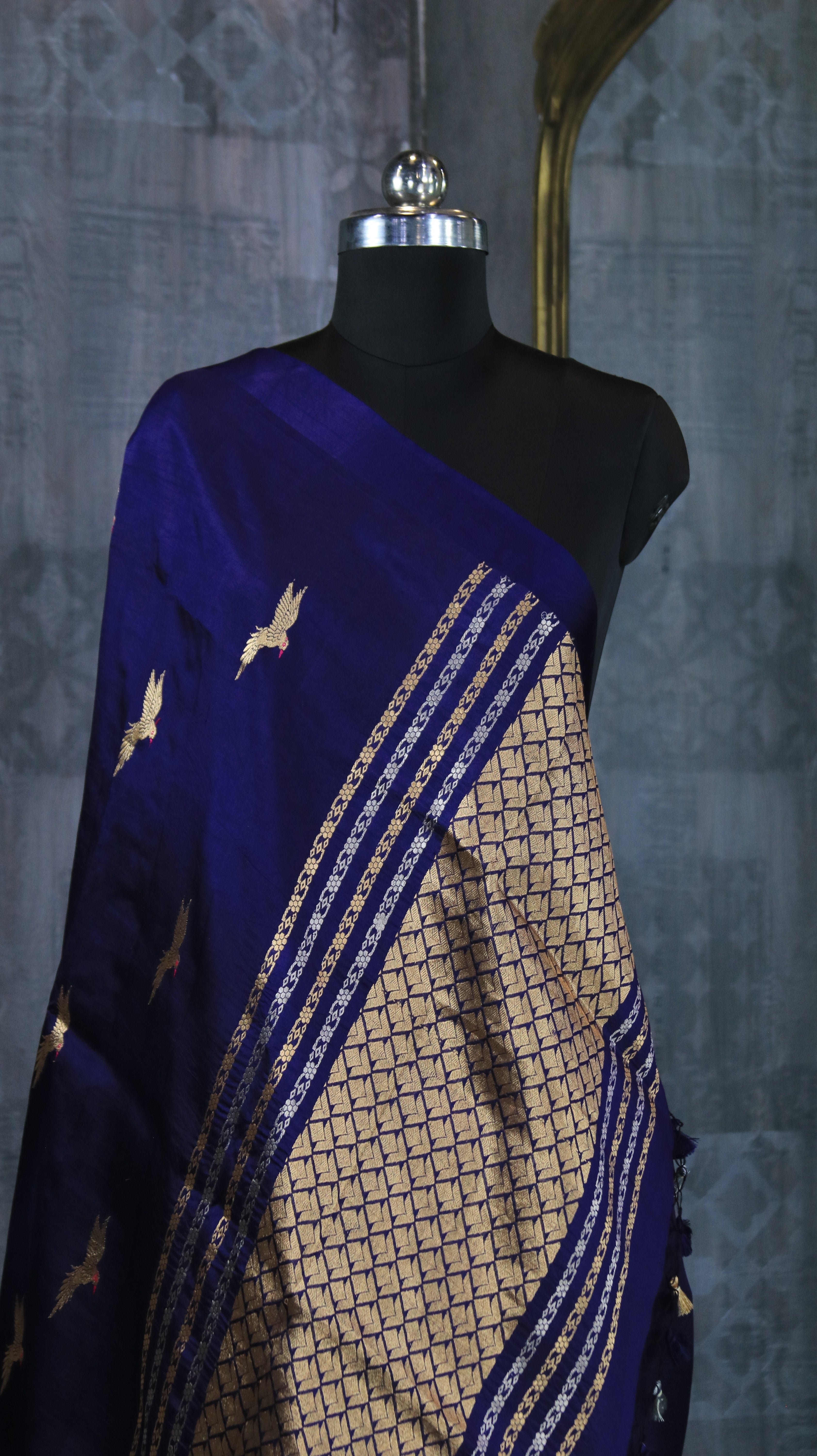 Sapphire Tapestria | Banarasi