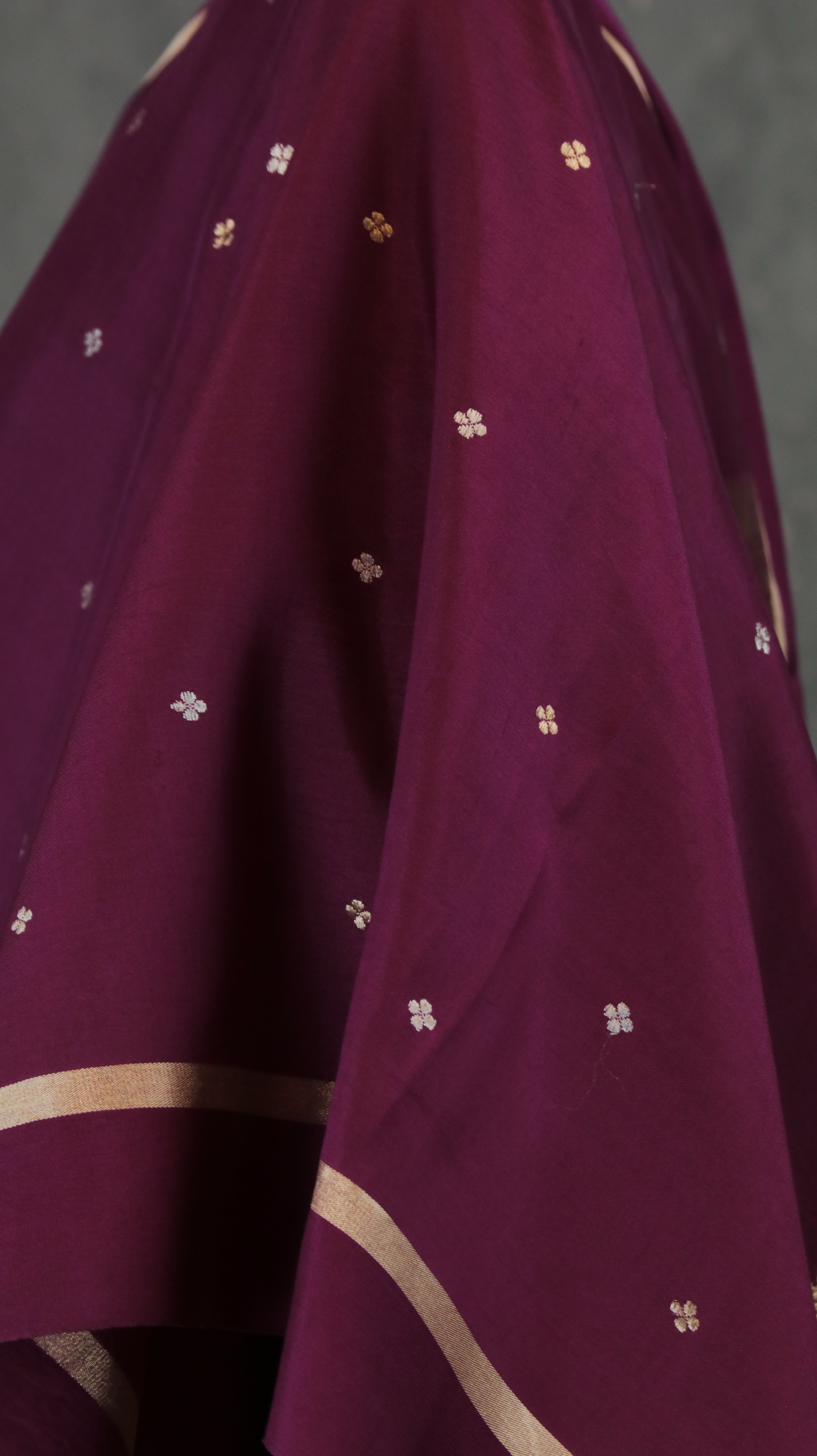Anarika | Banarasi