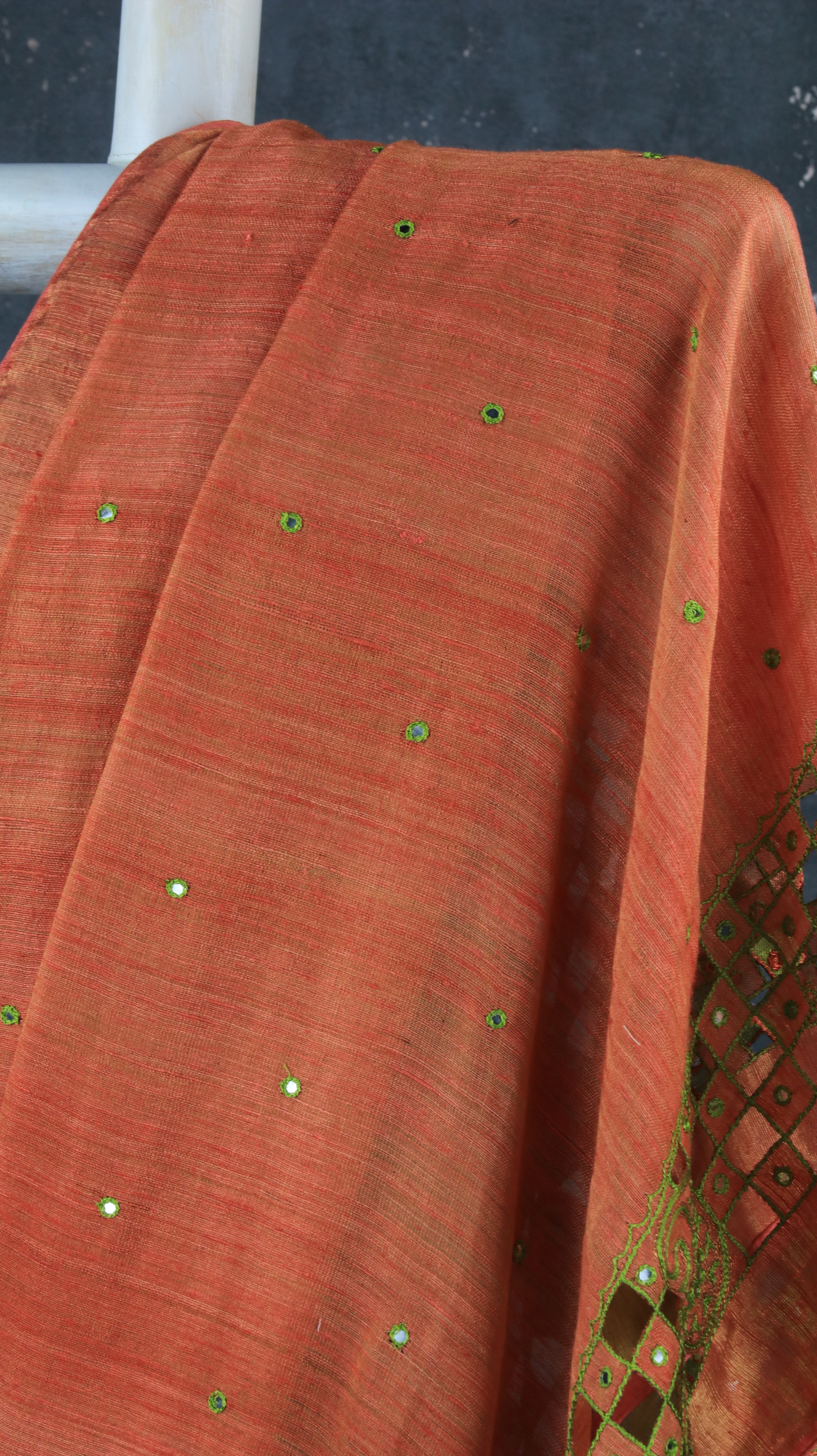 Jewel Grid | Jamdani