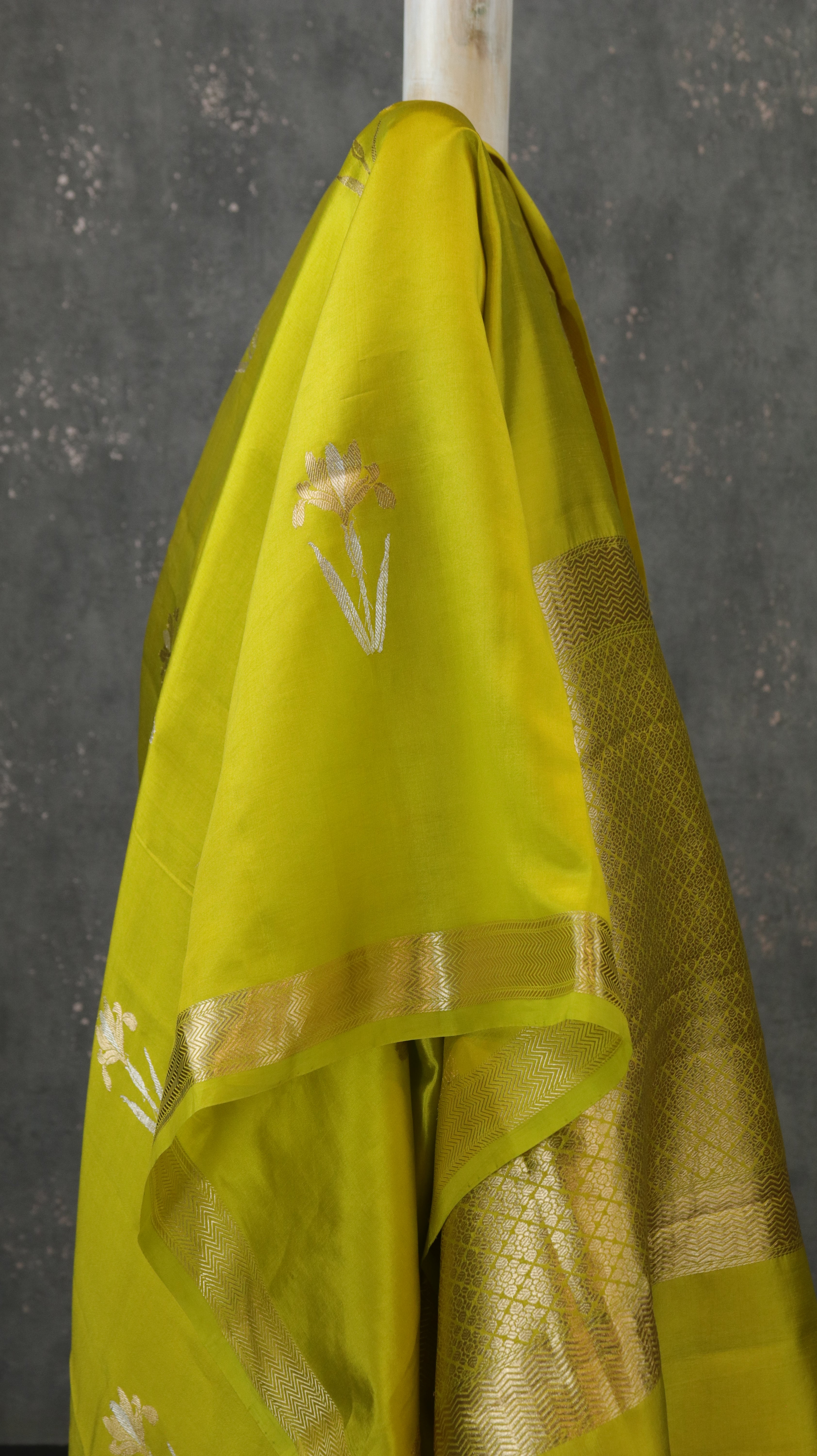 Harita Kanaka |  Banarasi